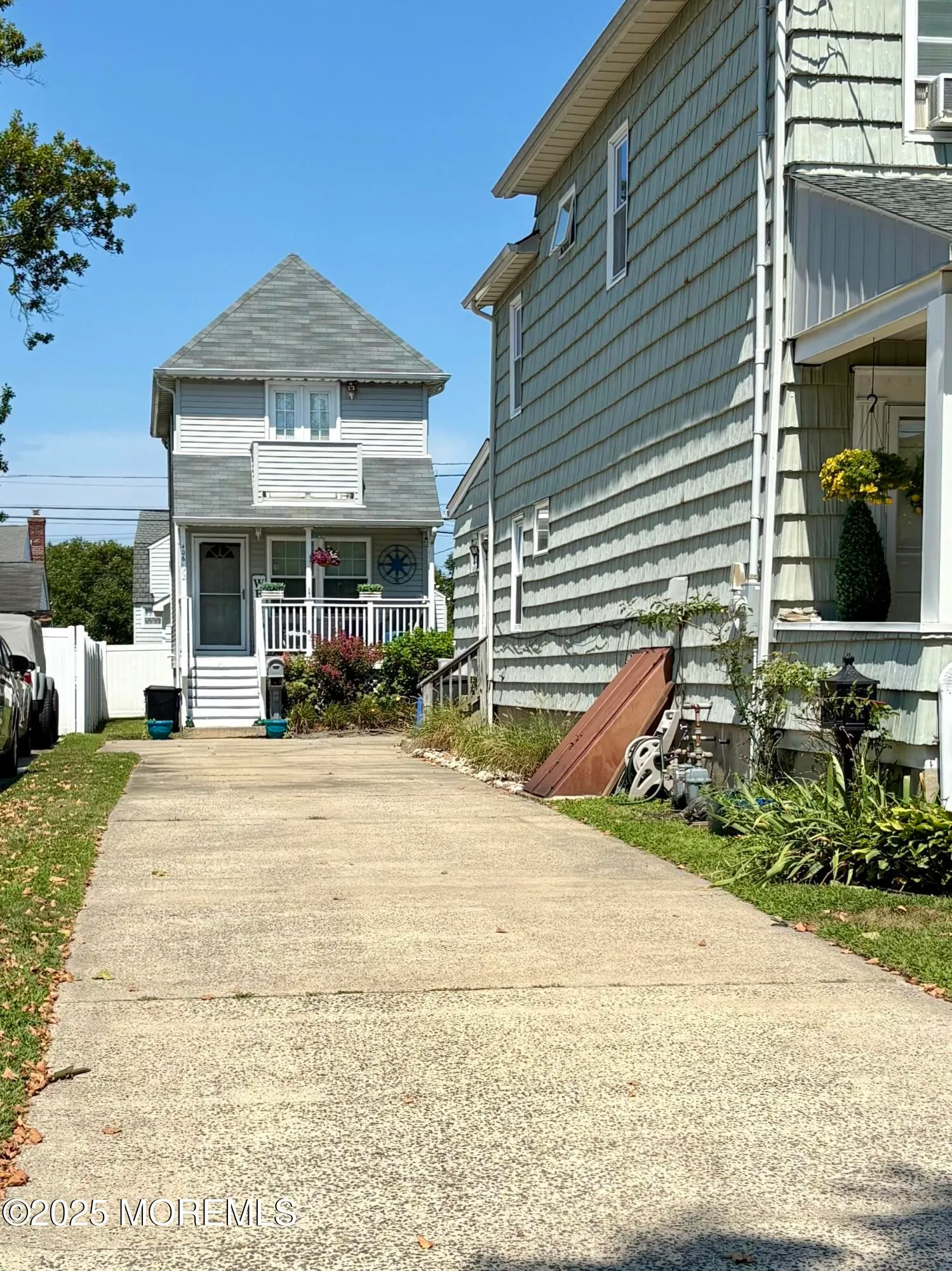 Belmar, New Jersey 07719, United States, 2 Bedrooms Bedrooms, ,2 BathroomsBathrooms,Residential,Active,190676