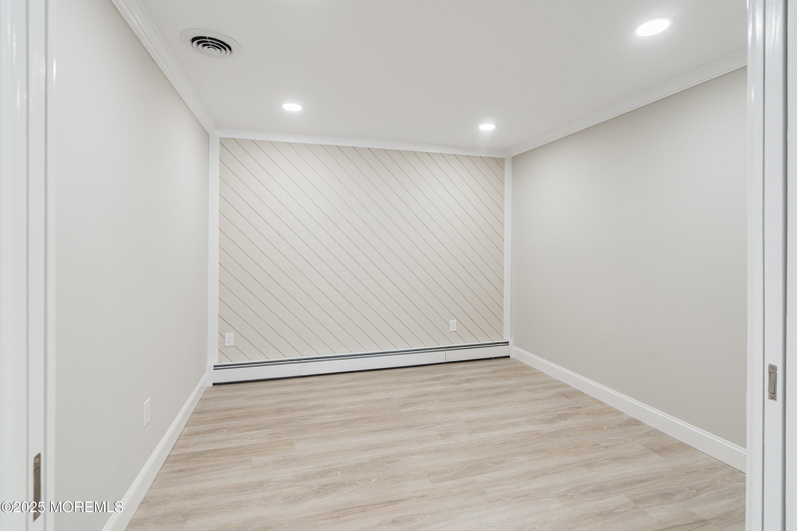 33 Brookfield Court, Toms River, New Jersey image 17