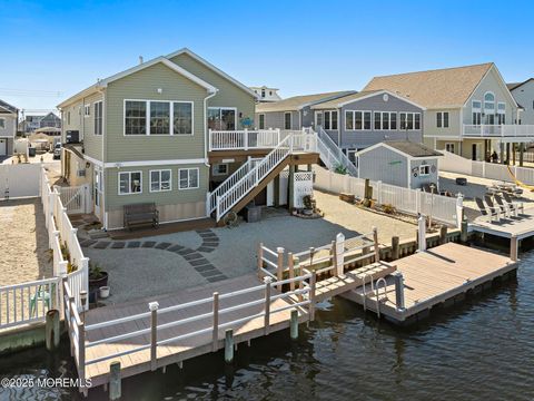 Photo of 20 W Navasink Drive, Little Egg Harbor, NJ 08087 (MLS # 22530064)