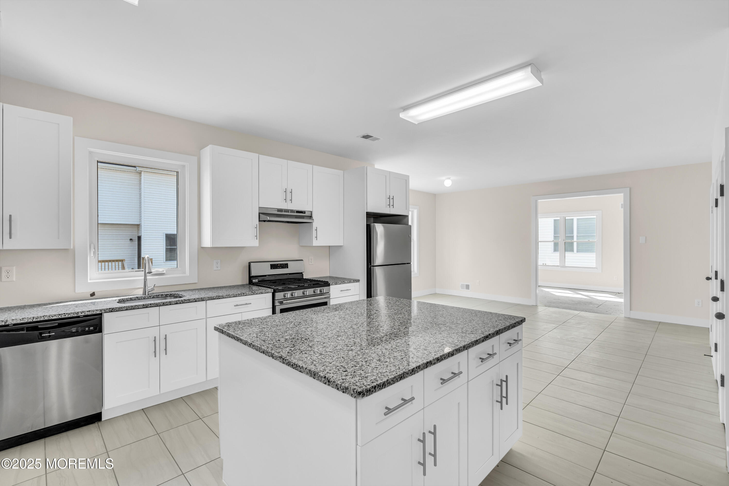 196 Florence Street, Lakewood, New Jersey image 16