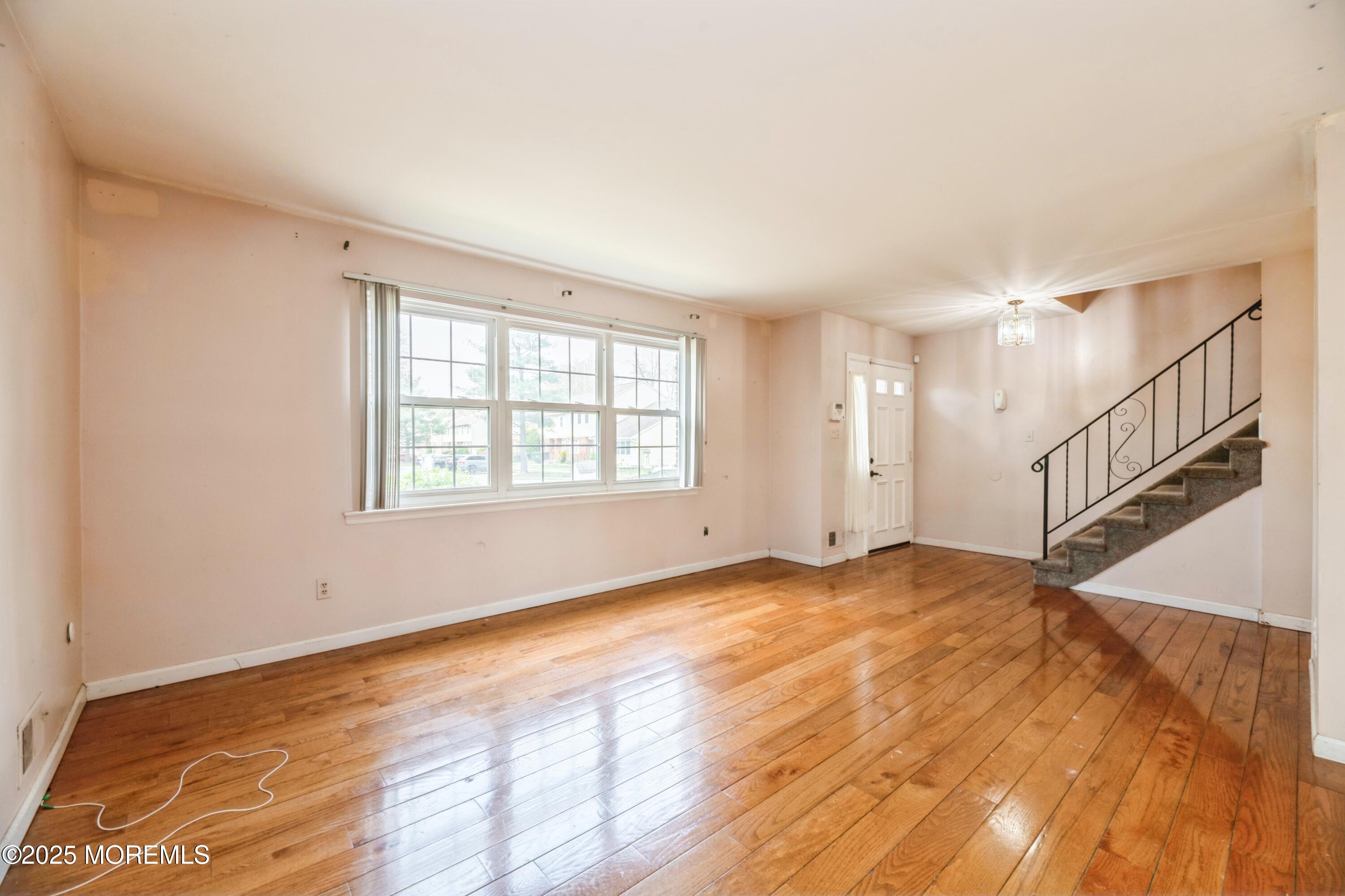 44 Townsend Drive, Matawan, New Jersey image 6