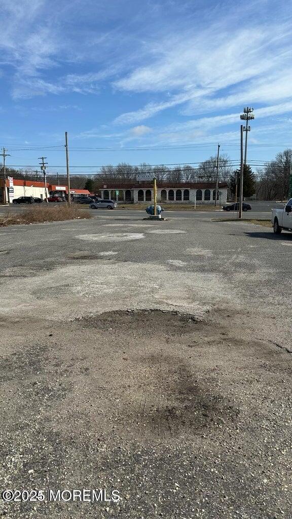 6850 Us Highway 9