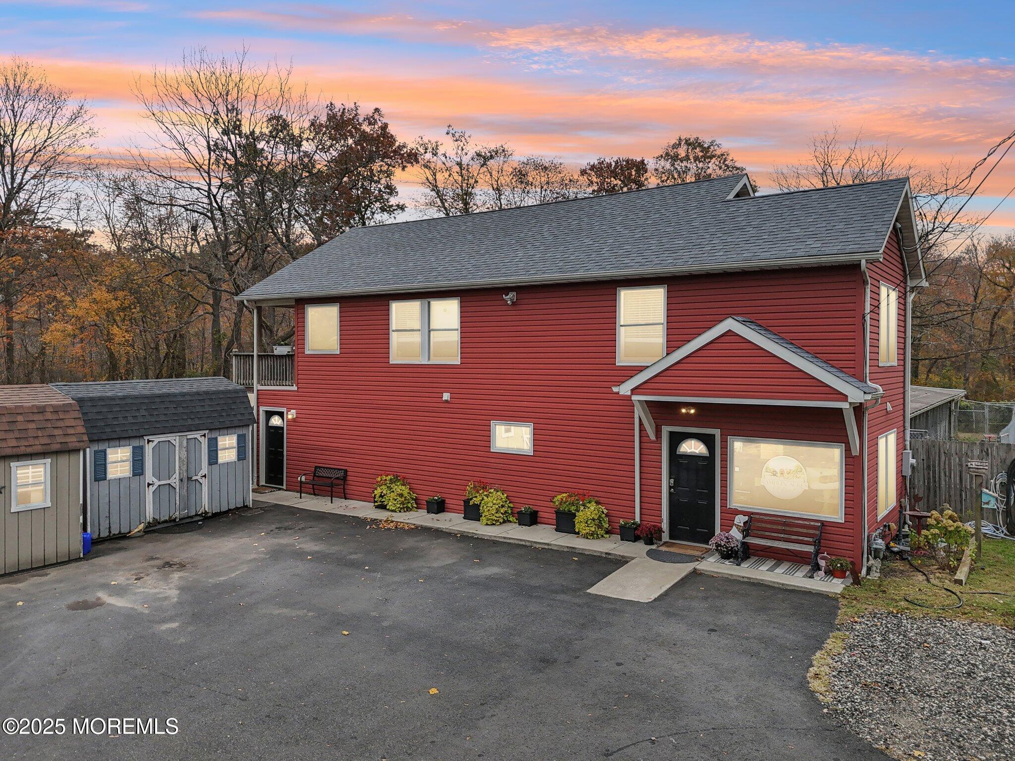 170 S Hope Chapel Road