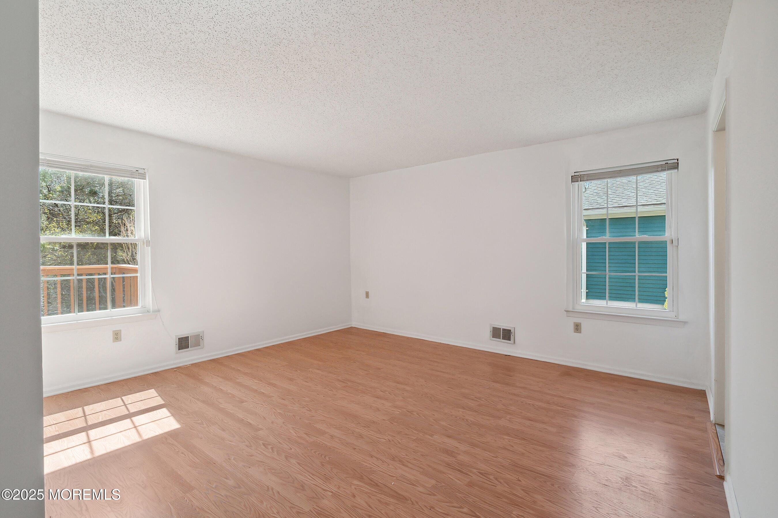 32 Pine Oak Boulevard, Barnegat, New Jersey image 21