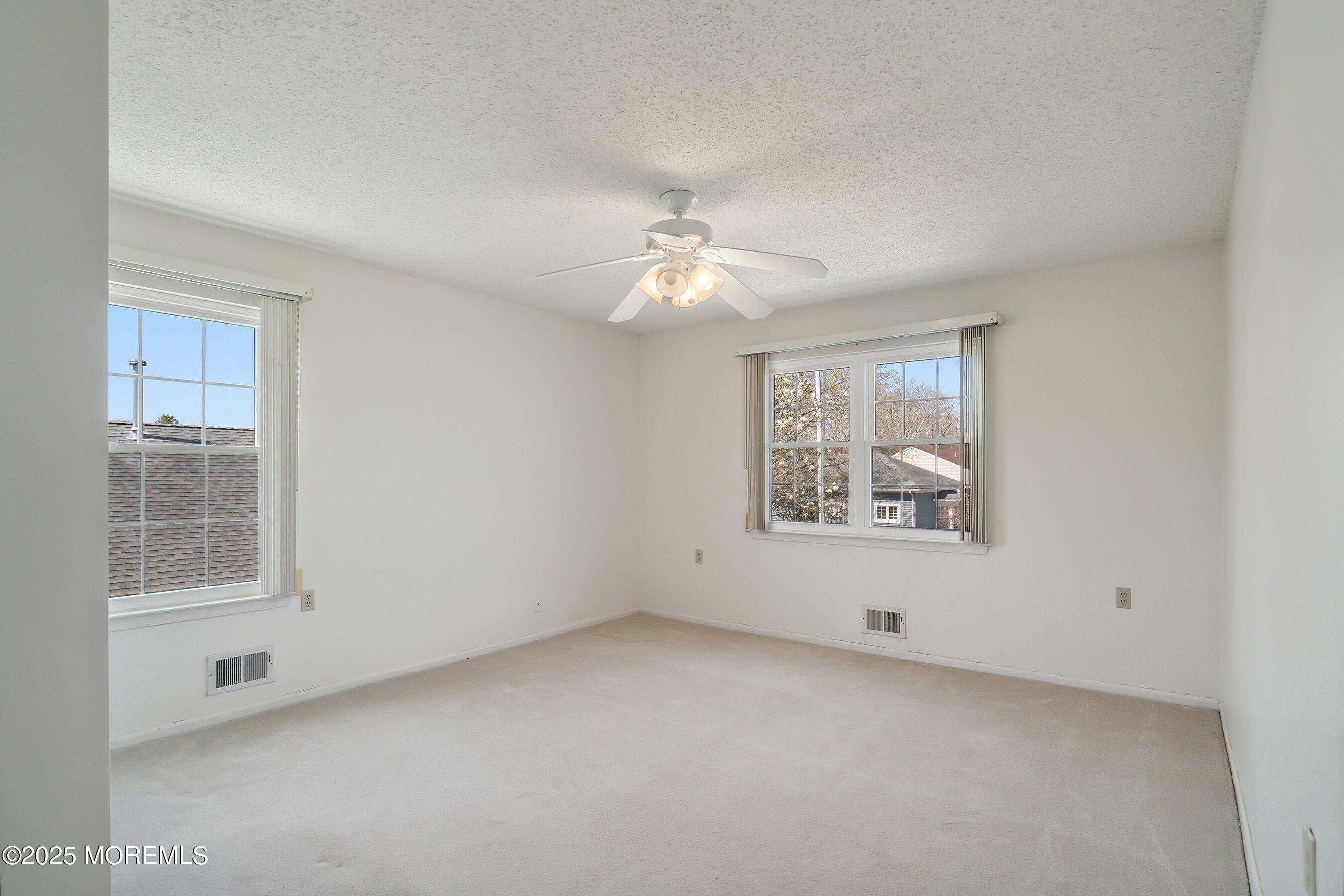 32 Pine Oak Boulevard, Barnegat, New Jersey image 29
