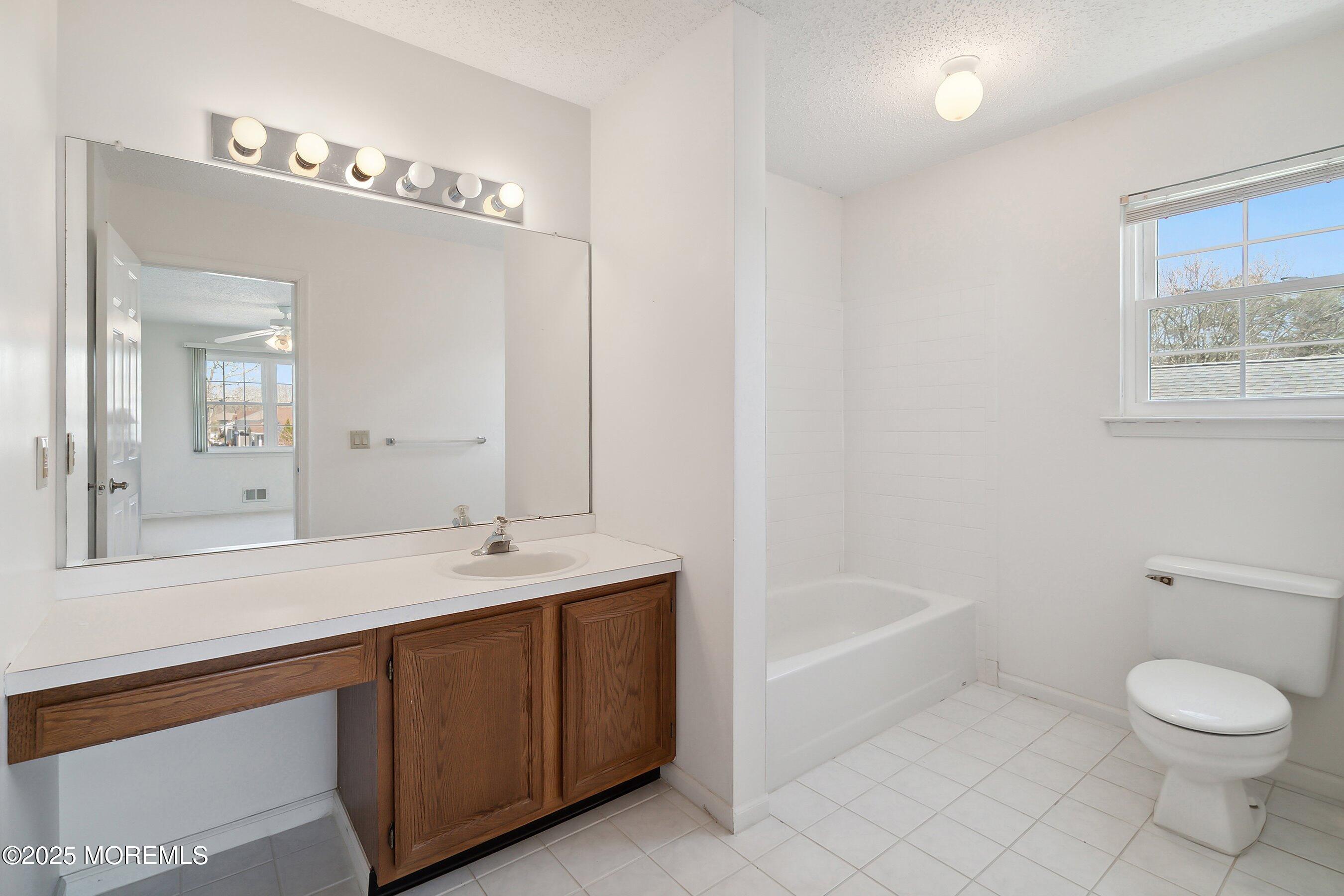 32 Pine Oak Boulevard, Barnegat, New Jersey image 30