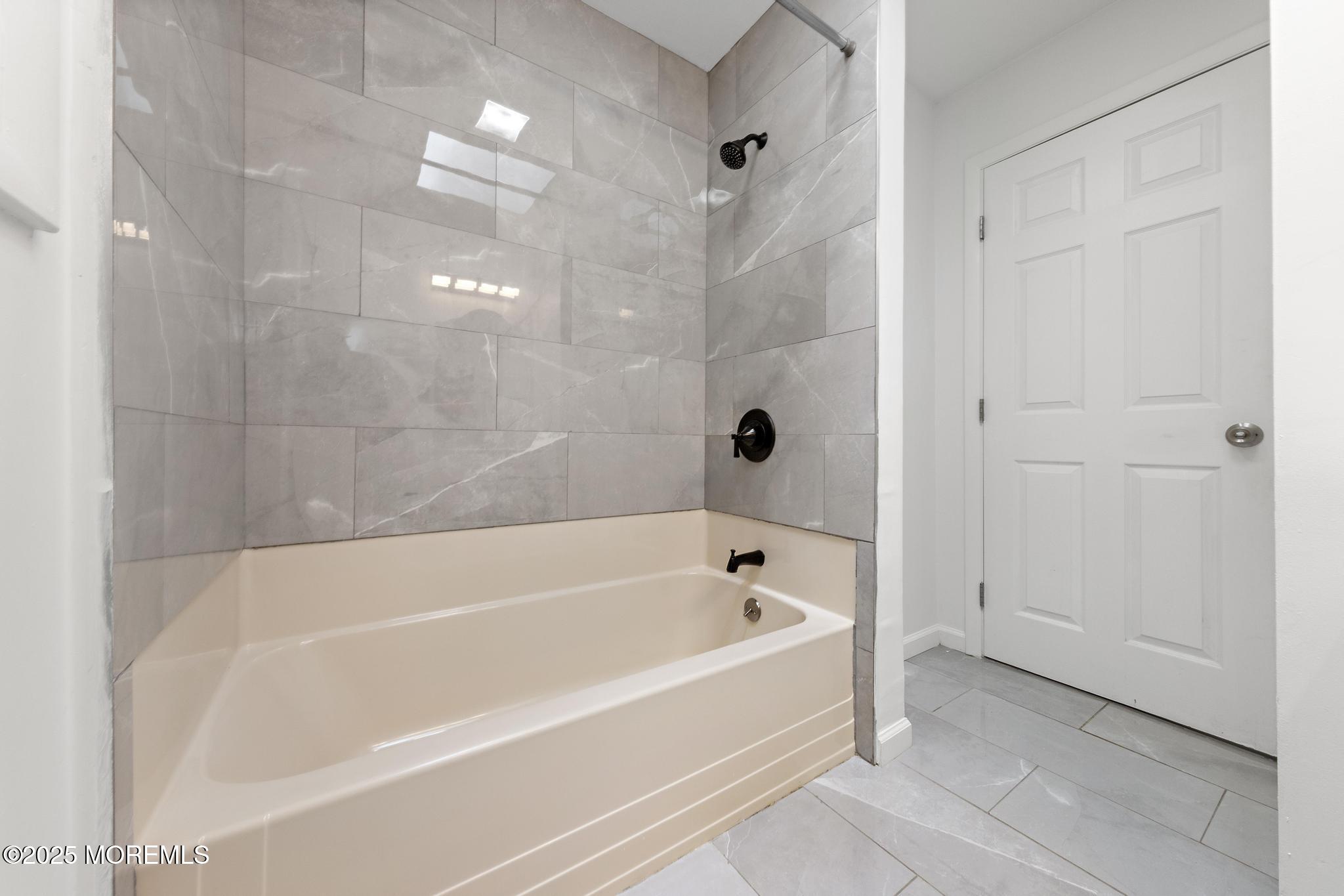 15 Lark Lane, Brick, New Jersey image 21