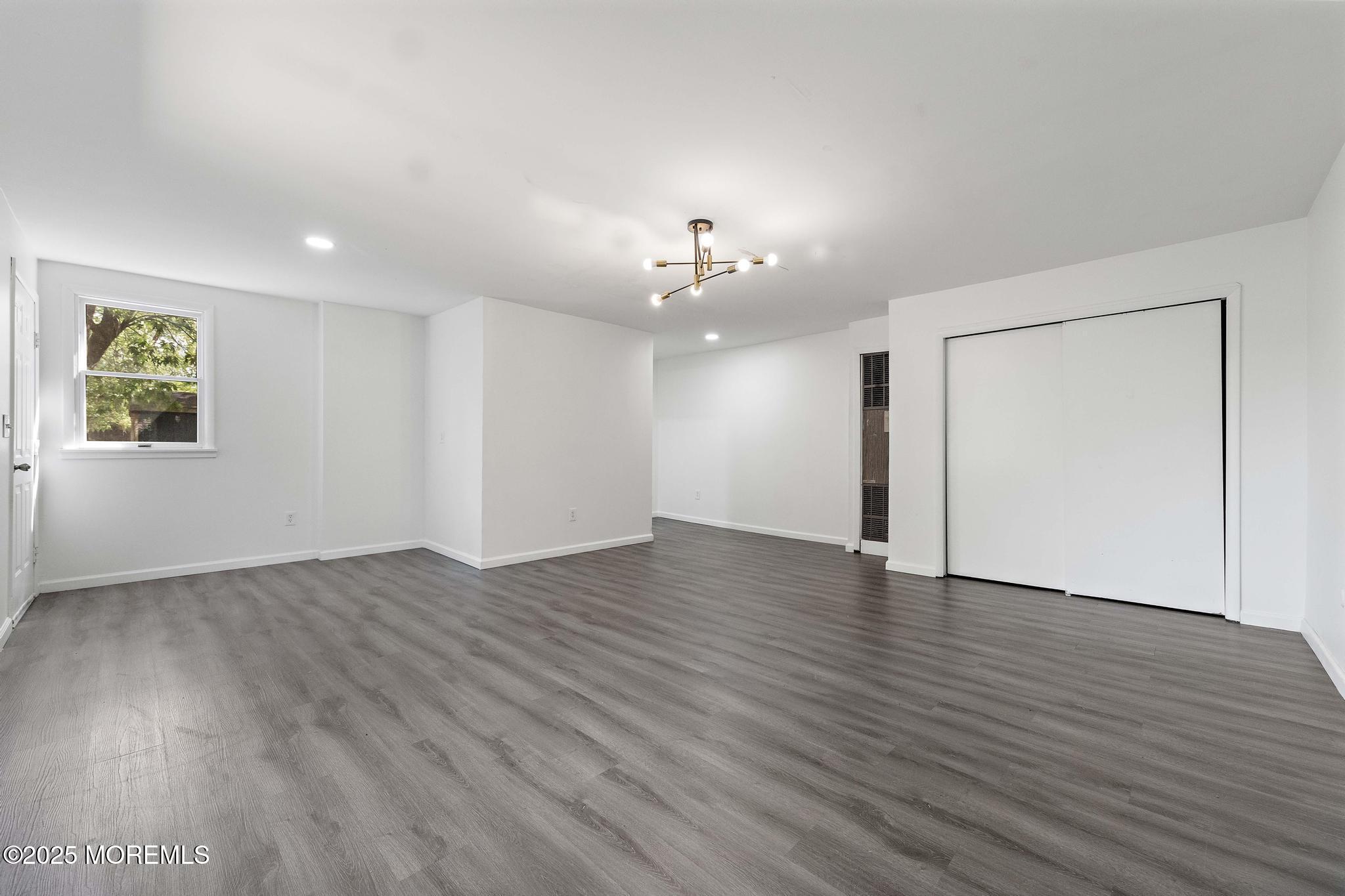 15 Lark Lane, Brick, New Jersey image 35