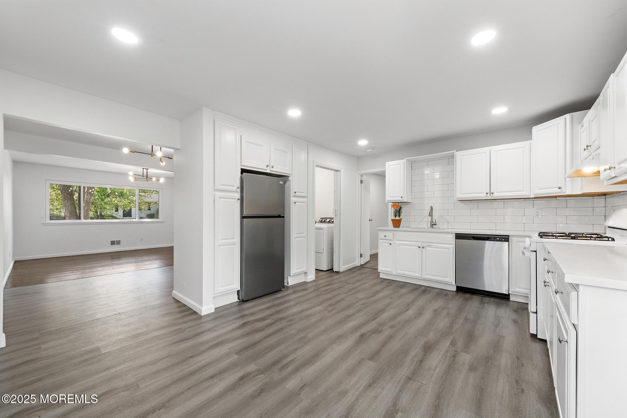 15 Lark Lane, Brick, New Jersey image 15