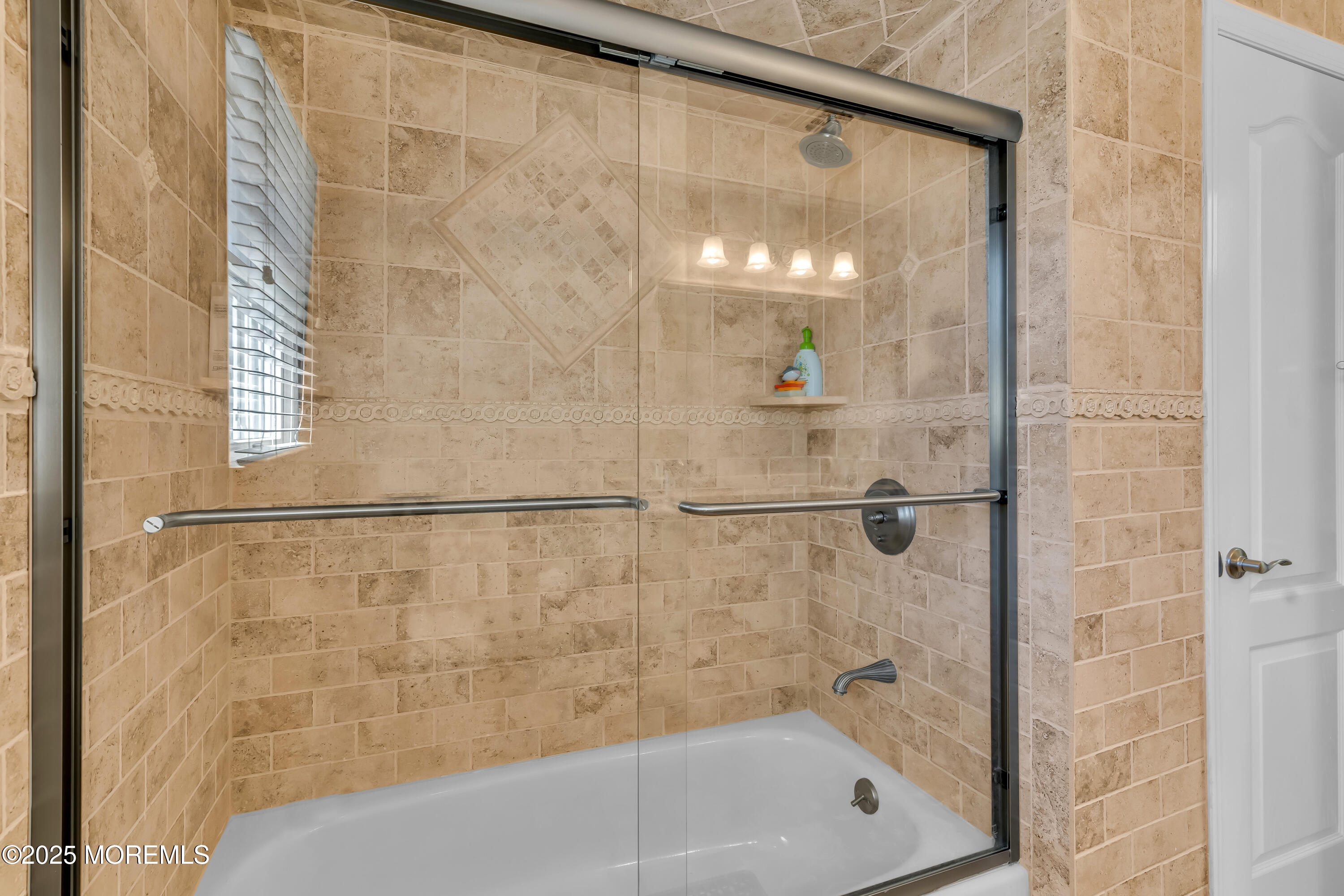 47 Oxford Road, Manalapan, New Jersey image 31