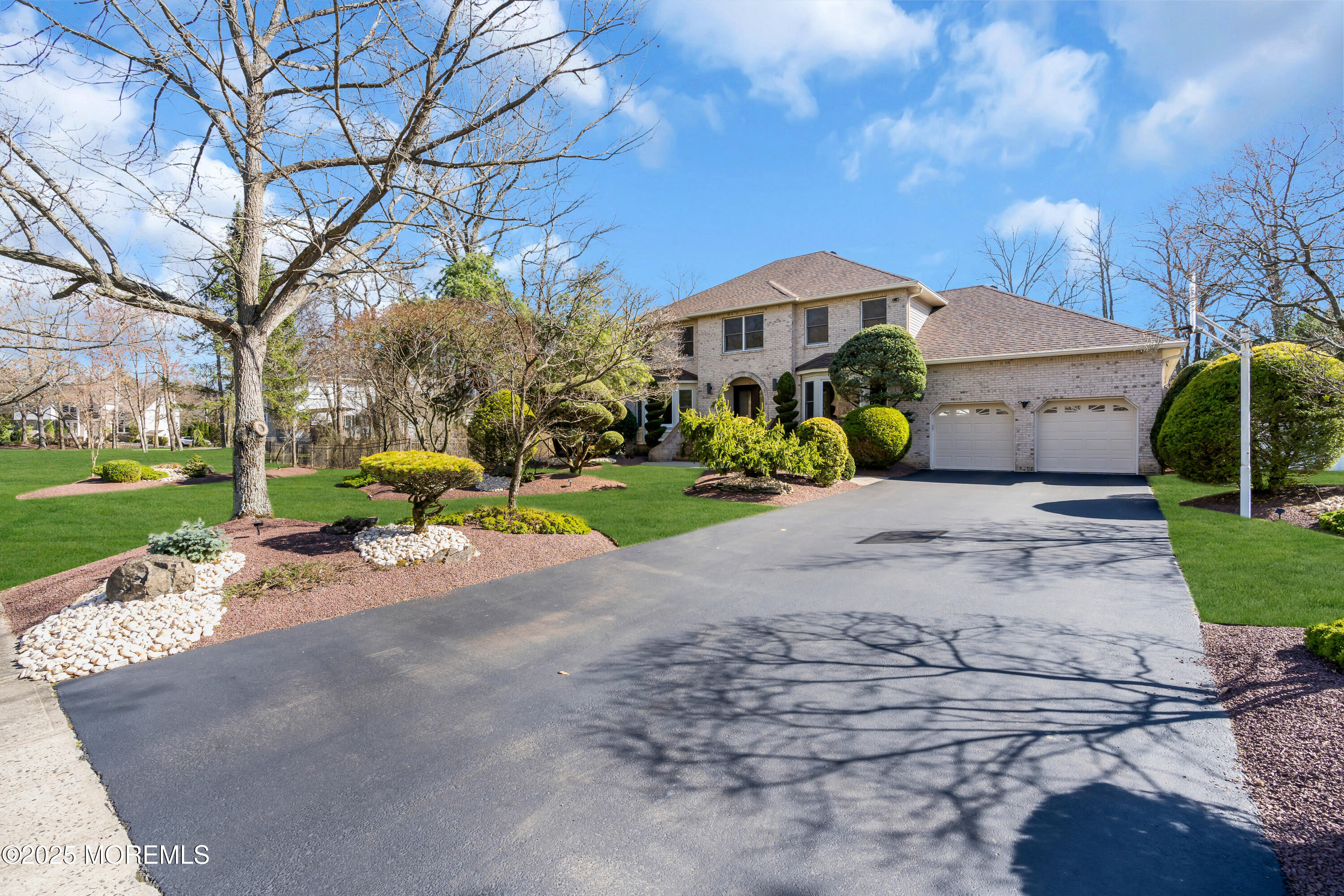47 Oxford Road, Manalapan, New Jersey image 5