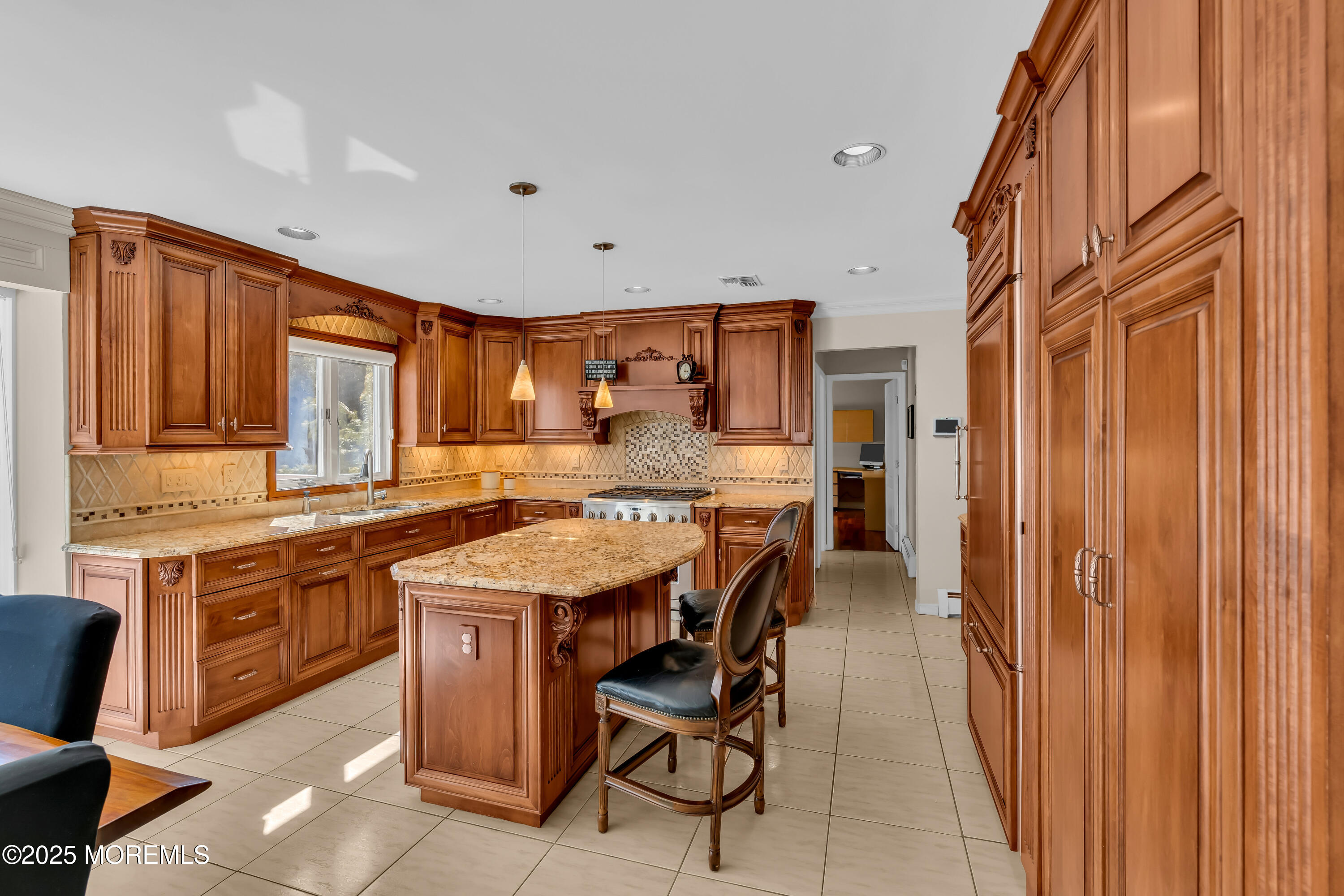 47 Oxford Road, Manalapan, New Jersey image 19