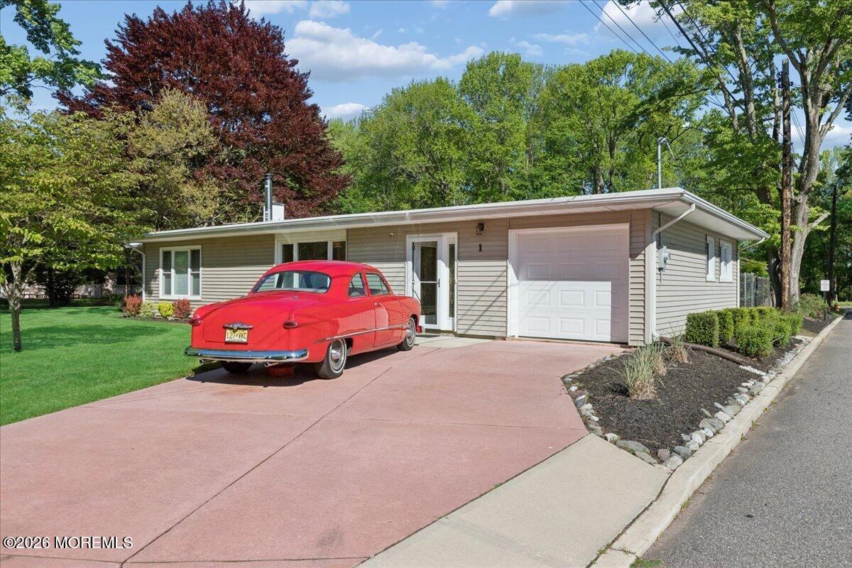 1 Cedar Court