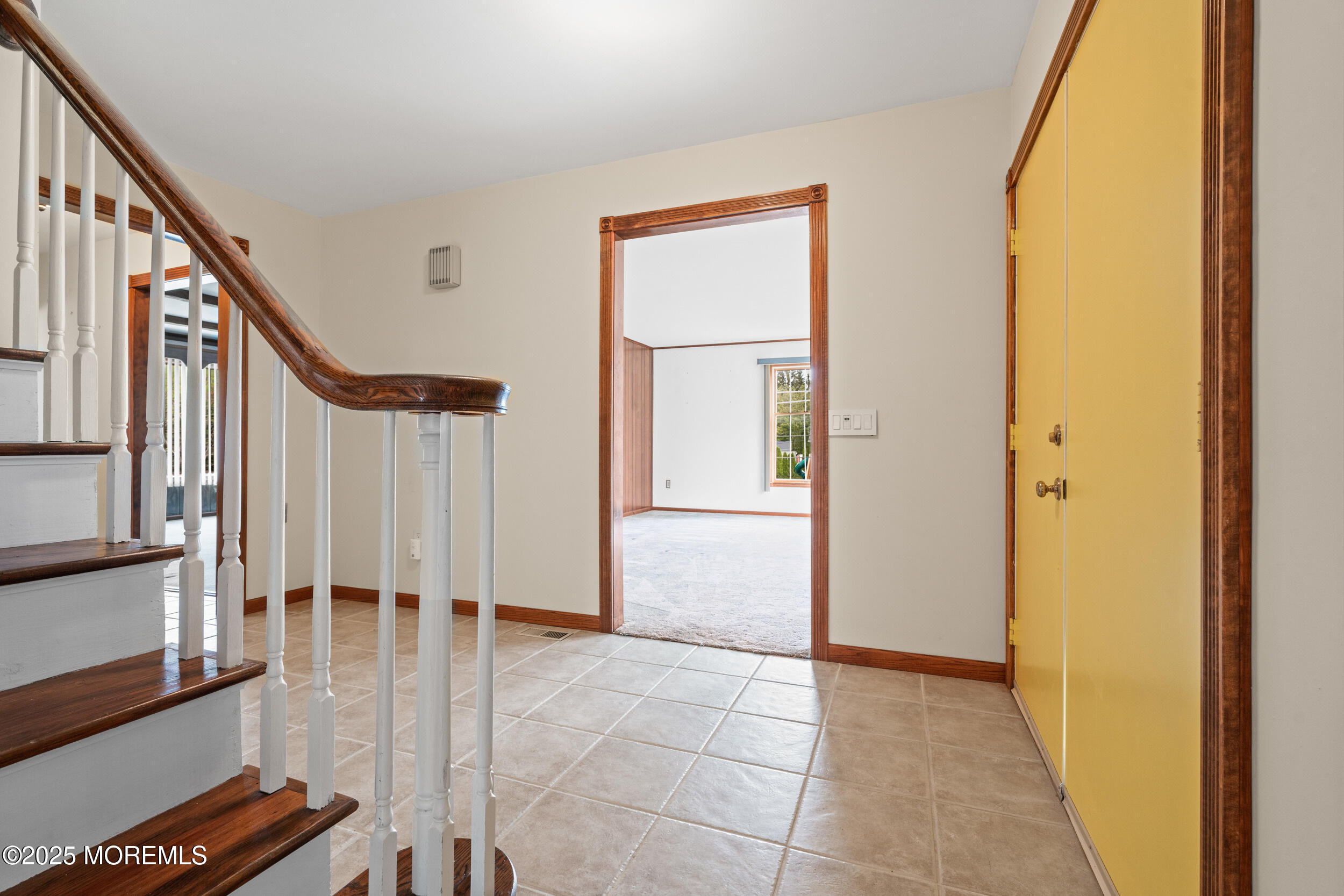 36 New Monmouth Road, Middletown, New Jersey image 3