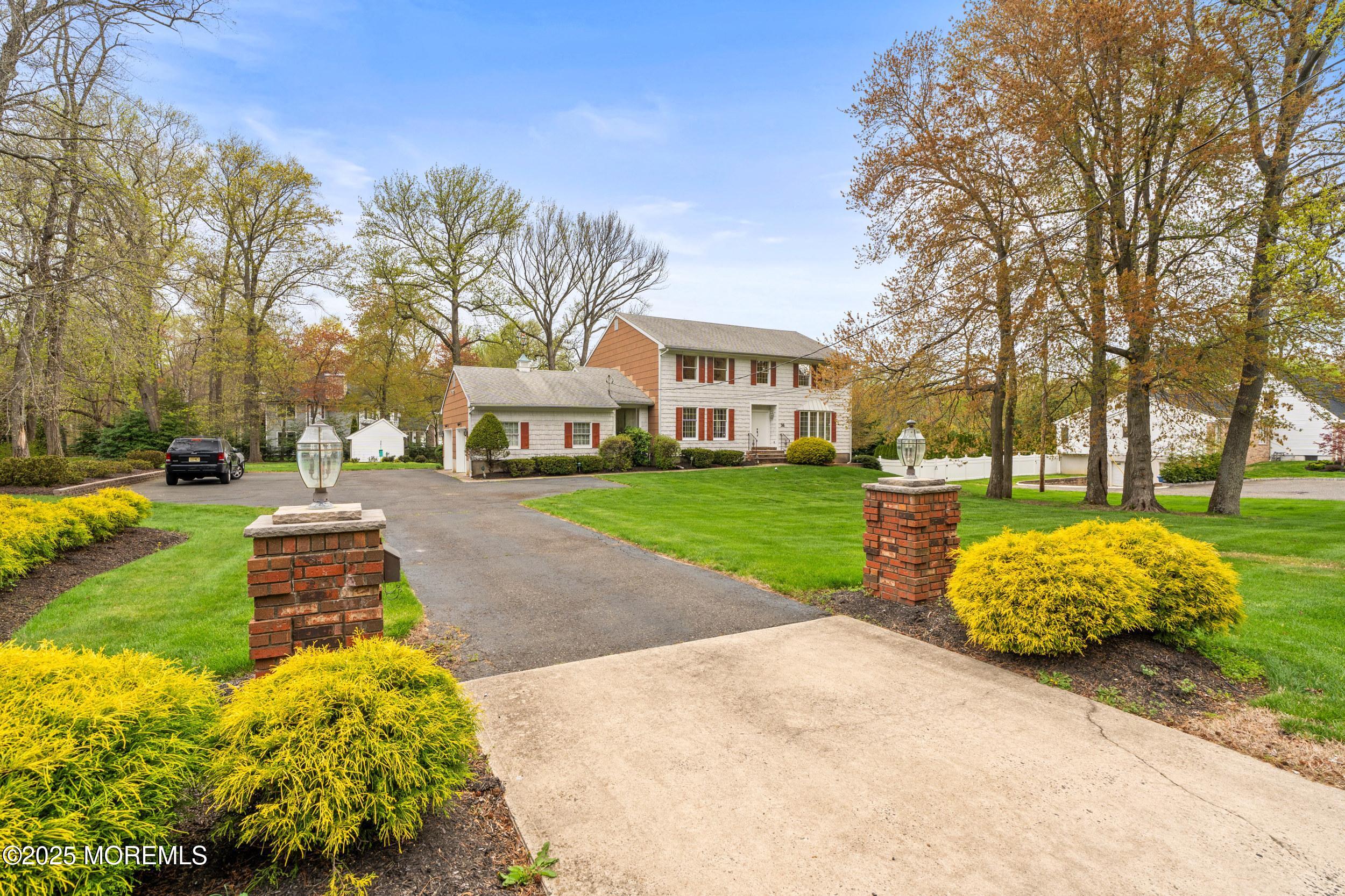 36 New Monmouth Road, Middletown, New Jersey image 1