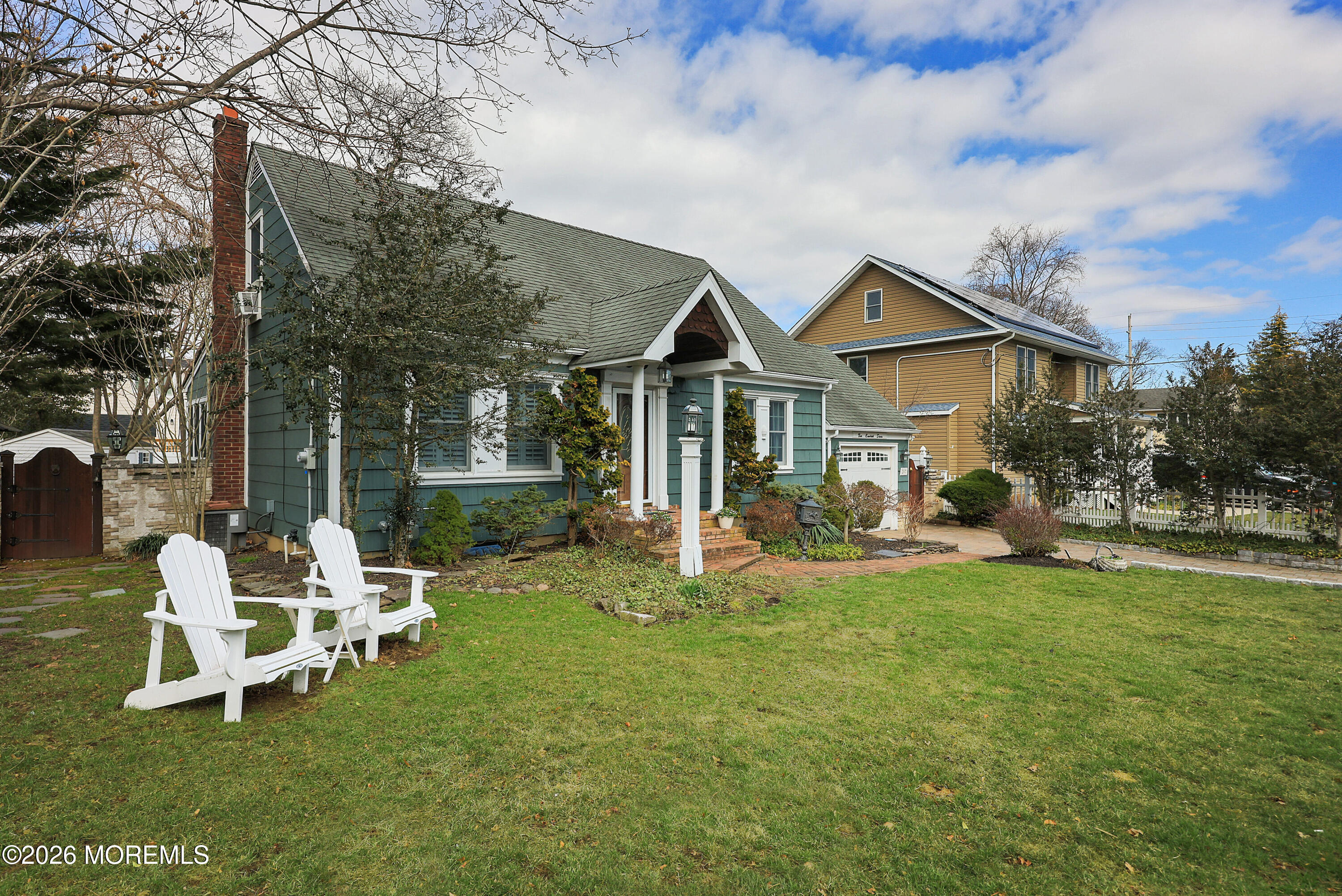 207 River Edge Drive