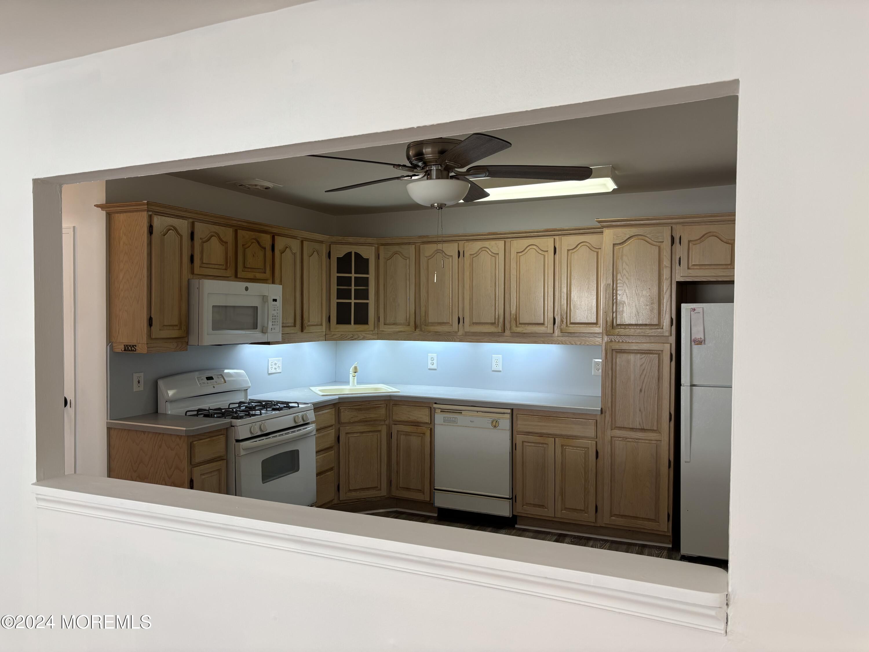 8 Cypress Street #B, Manchester, New Jersey image 11