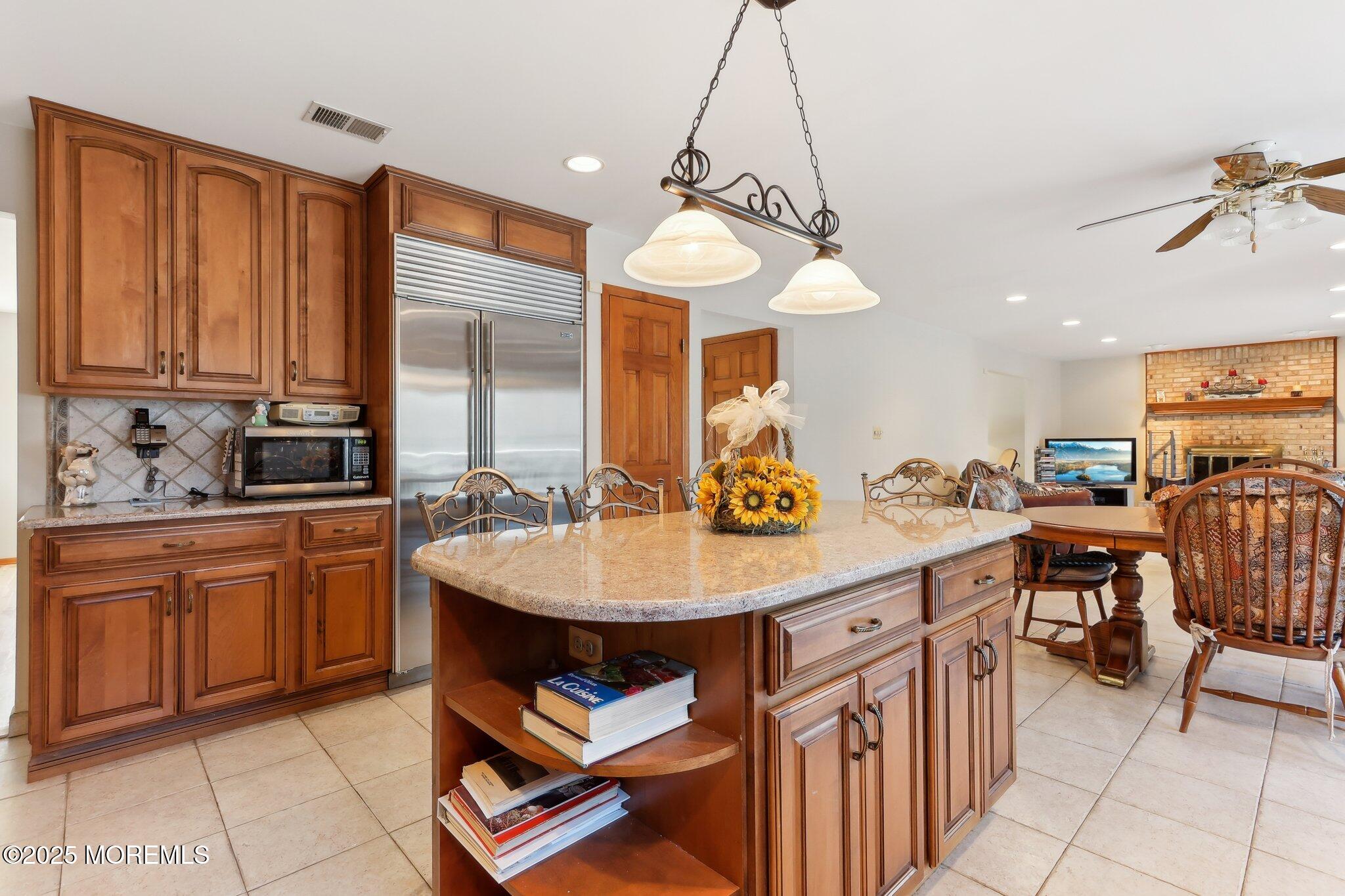 2 Donna Court, Manalapan, New Jersey image 19