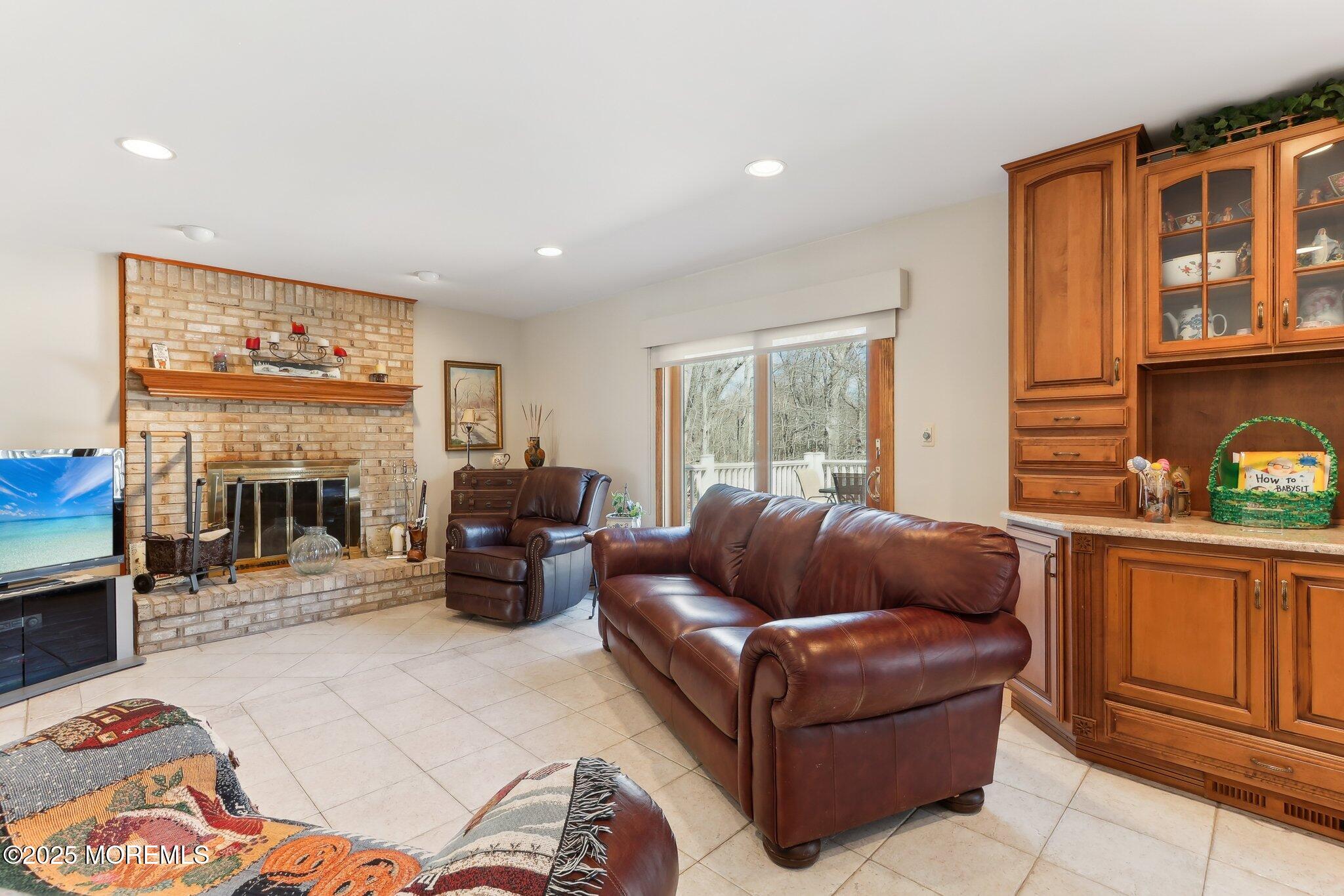 2 Donna Court, Manalapan, New Jersey image 25