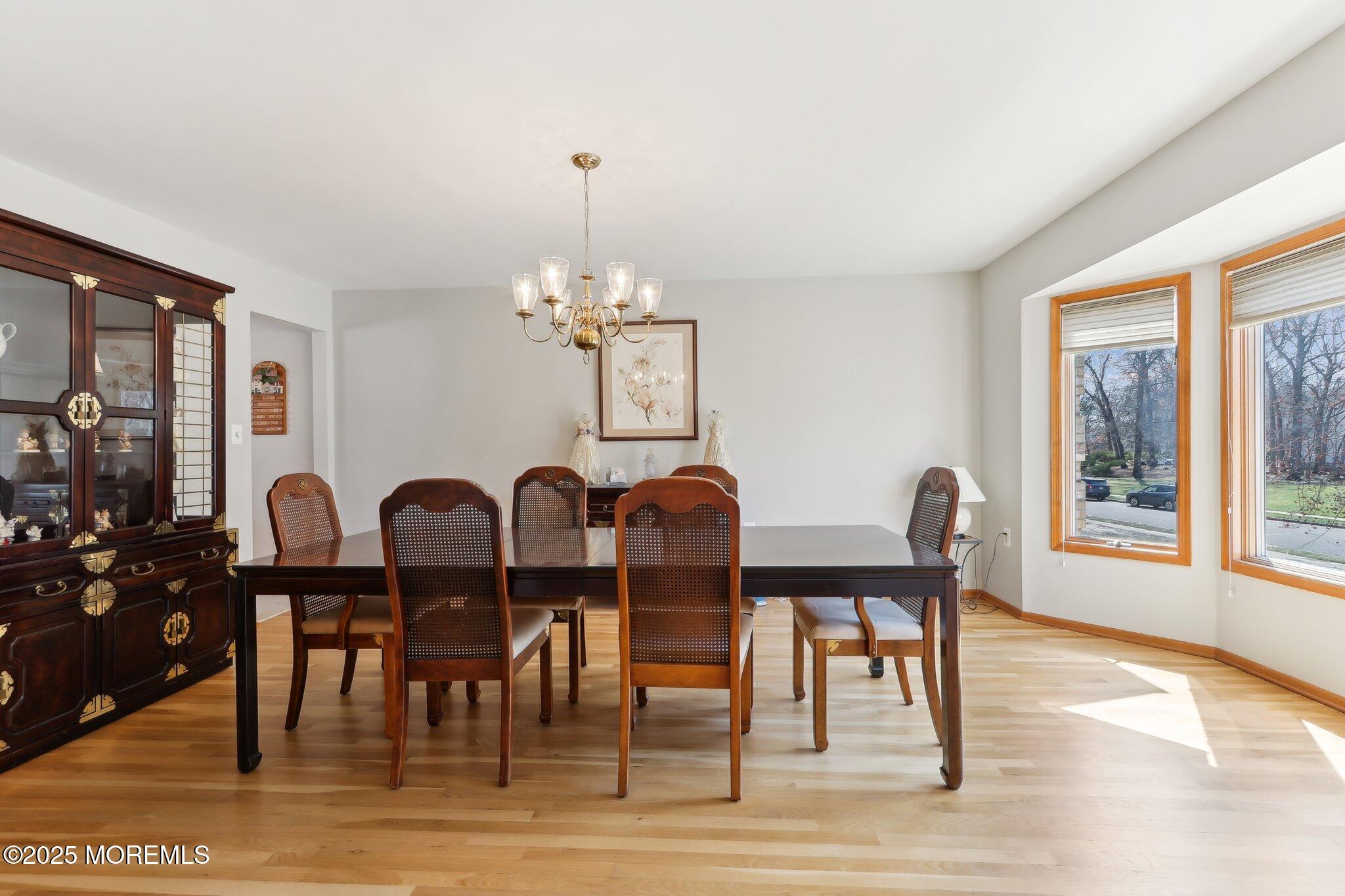 2 Donna Court, Manalapan, New Jersey image 13