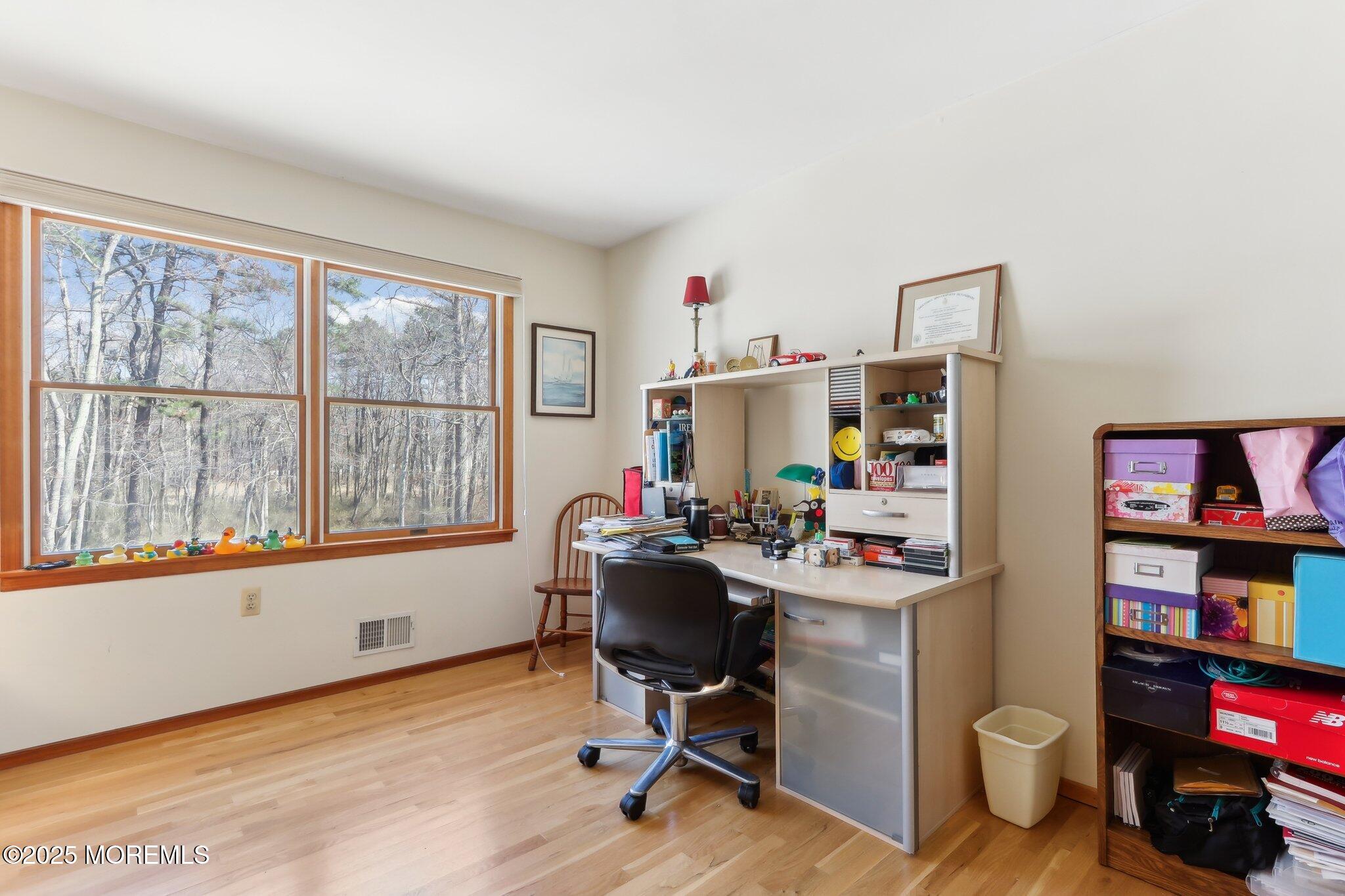 2 Donna Court, Manalapan, New Jersey image 32