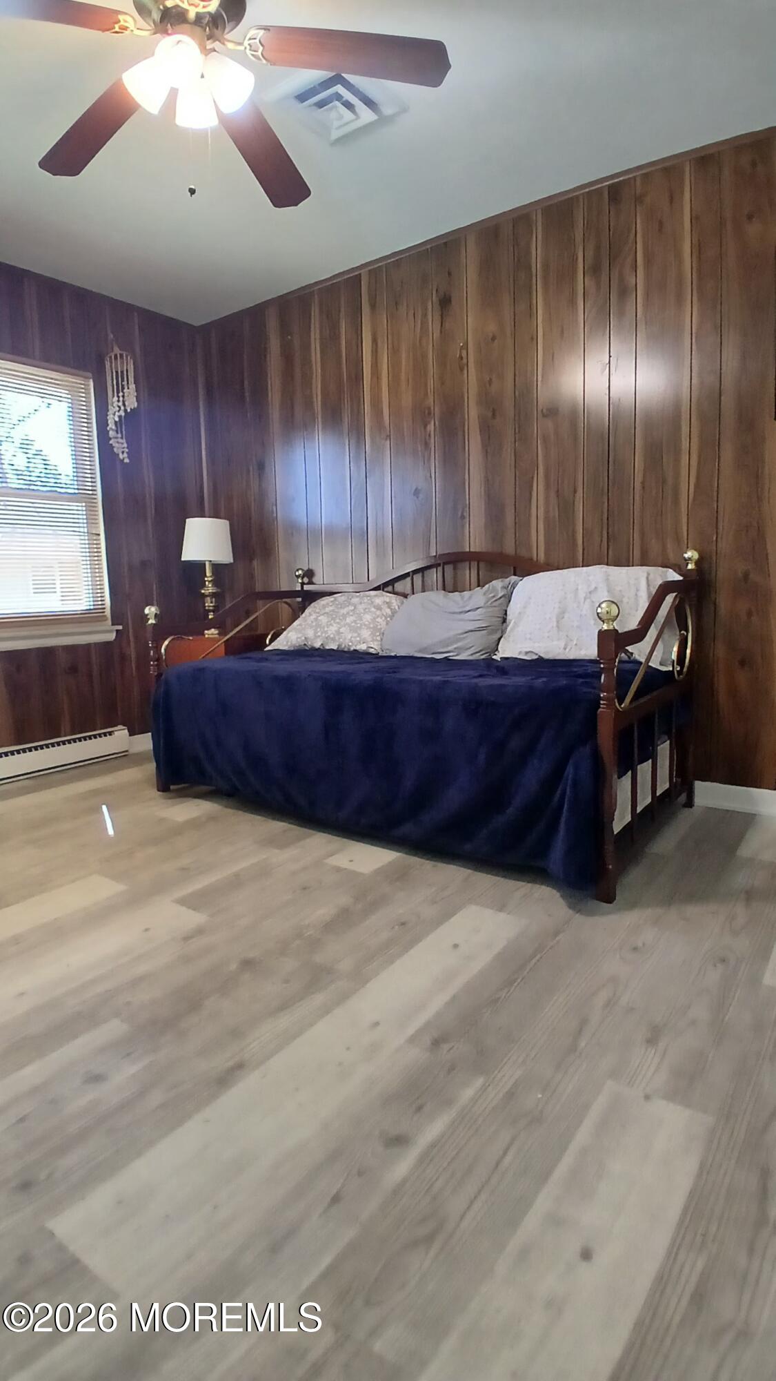 280B Kingston Court 2001