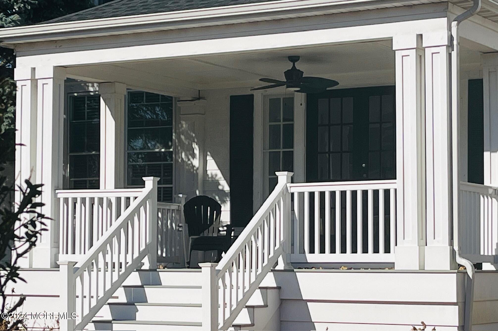 17 Beach Road
