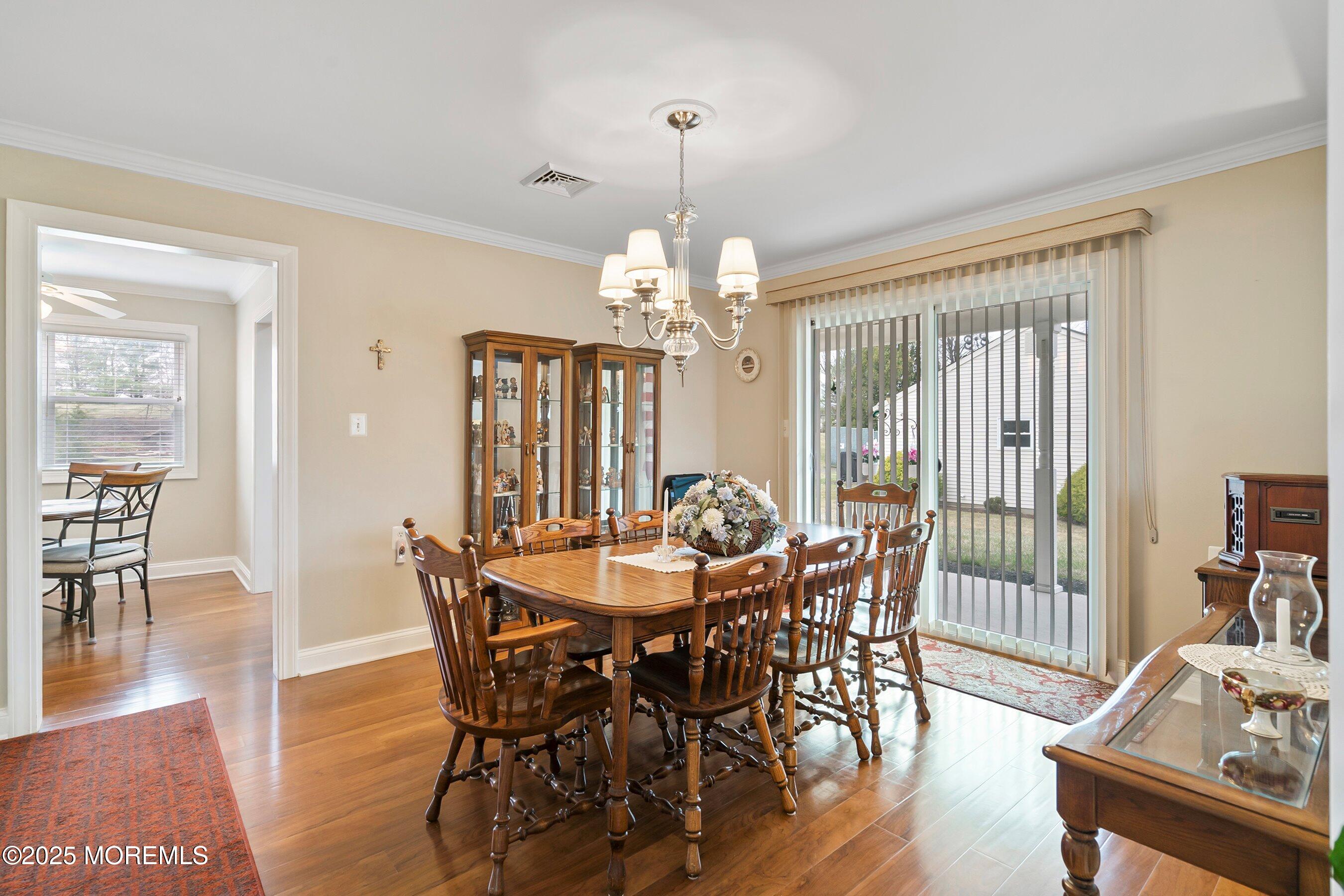 27 Suffolk Way, Marlboro, New Jersey image 8