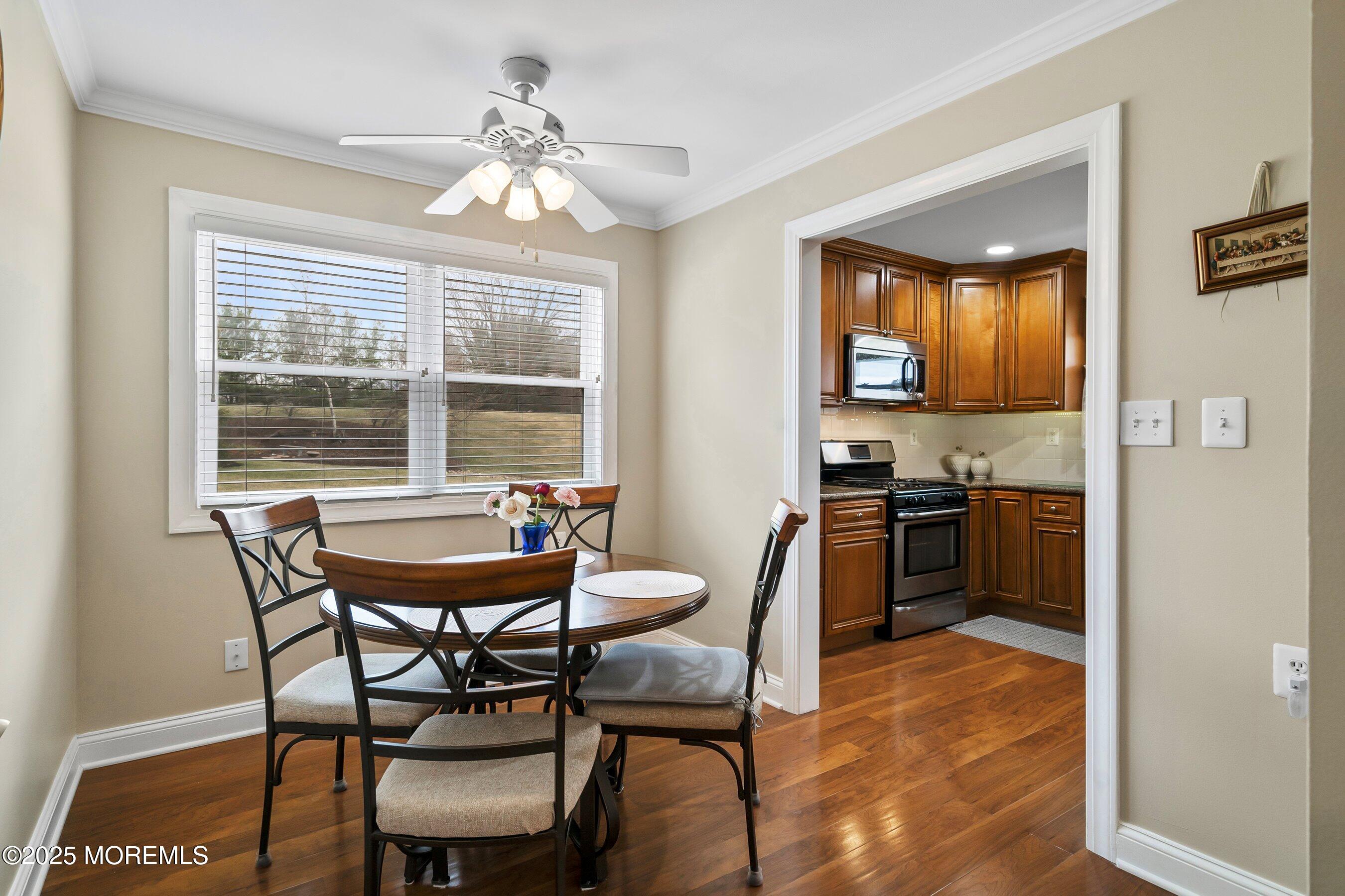 27 Suffolk Way, Marlboro, New Jersey image 11