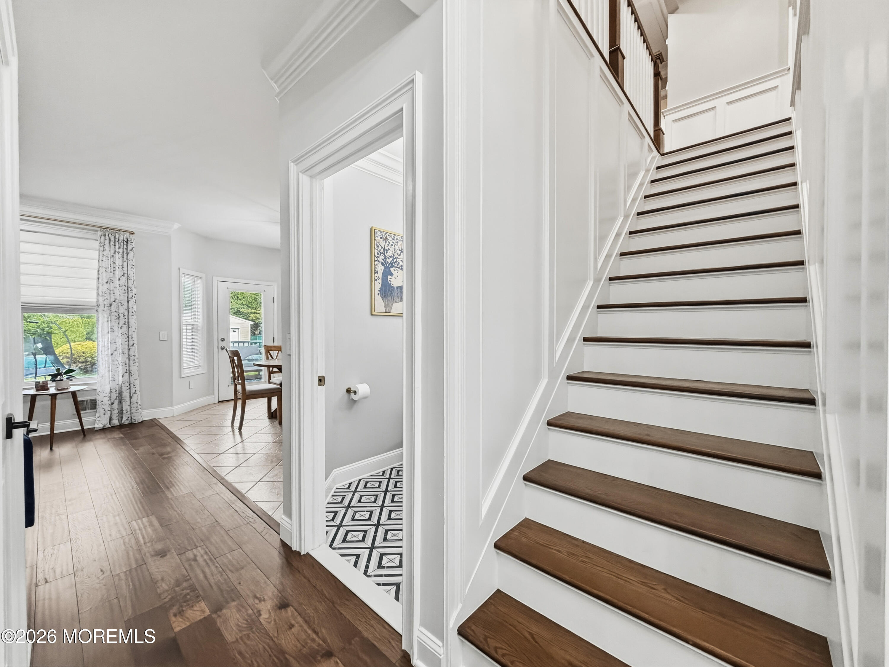 323 Frank Applegate Road