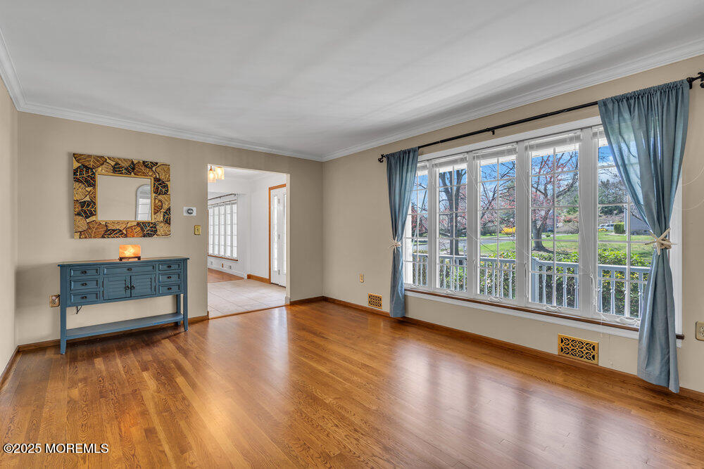 38 Jennifer Drive, Red Bank, New Jersey image 37