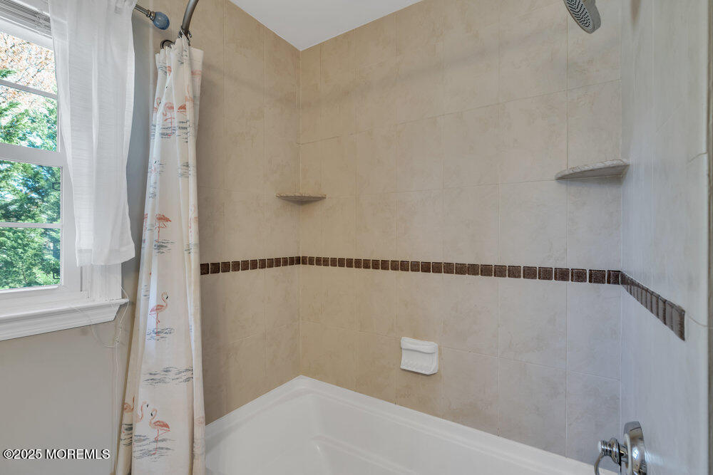 38 Jennifer Drive, Red Bank, New Jersey image 45