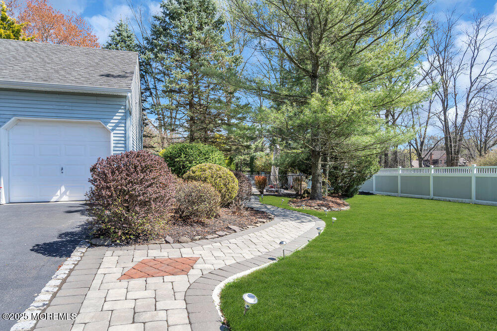 38 Jennifer Drive, Red Bank, New Jersey image 10