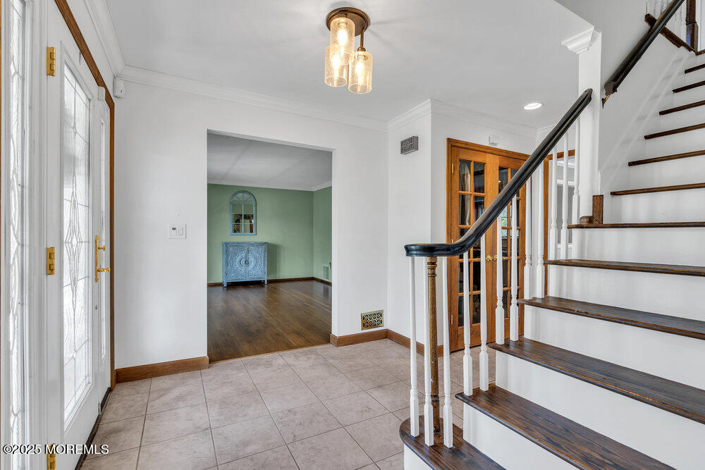 38 Jennifer Drive, Red Bank, New Jersey image 22