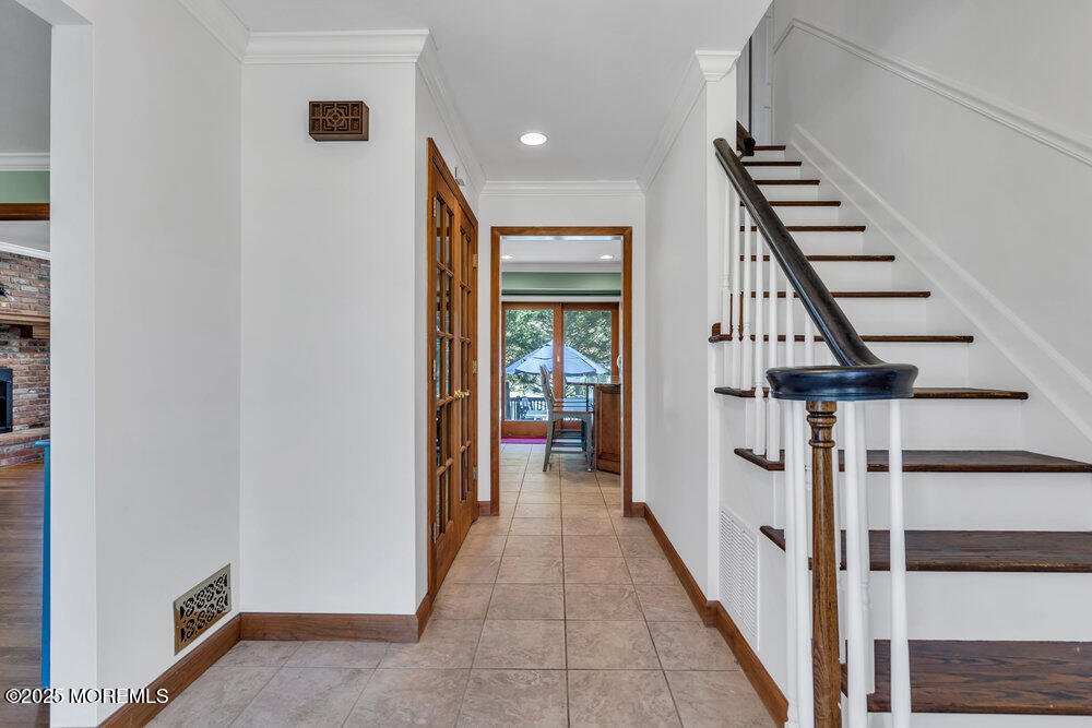 38 Jennifer Drive, Red Bank, New Jersey image 21