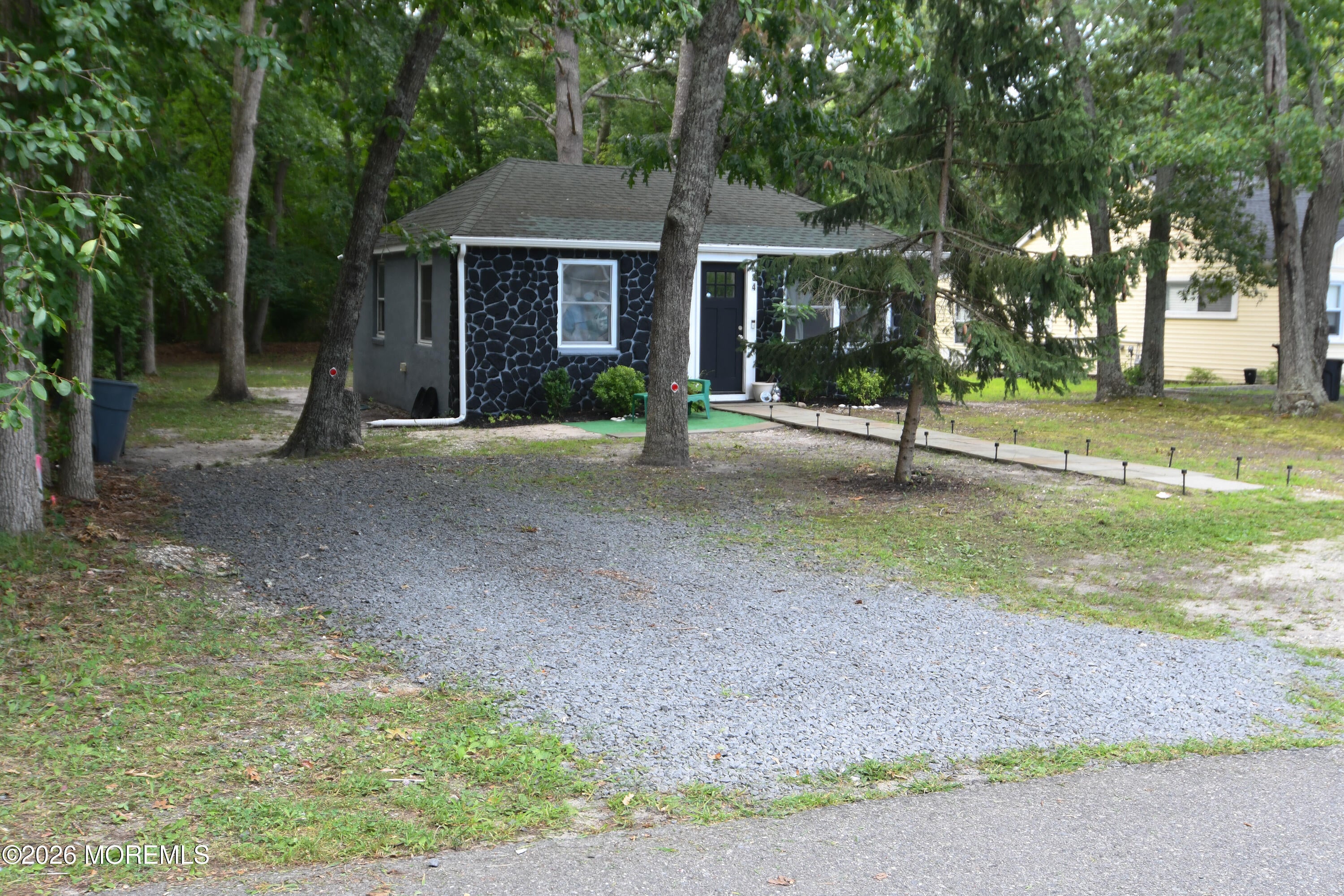 84 Lighthouse Drive