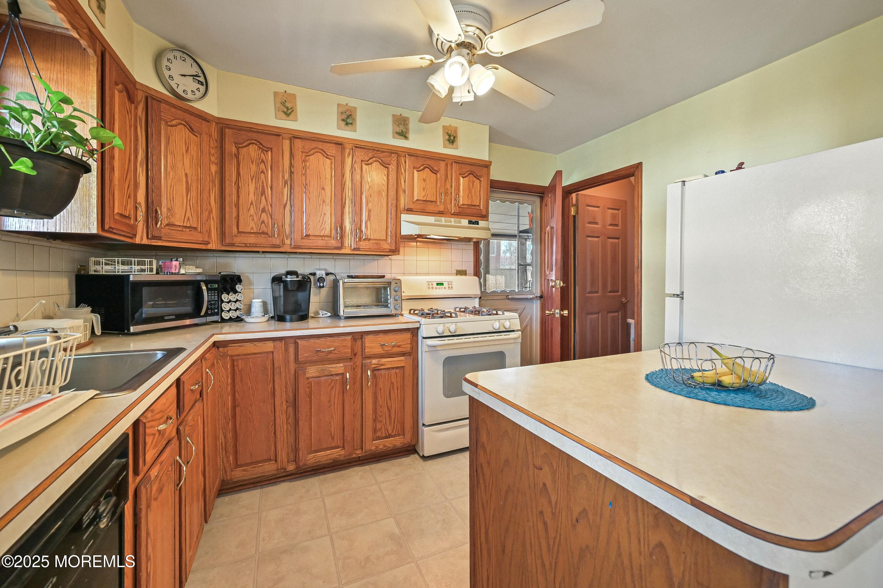 46 Purdue Road, Parlin, New Jersey image 17