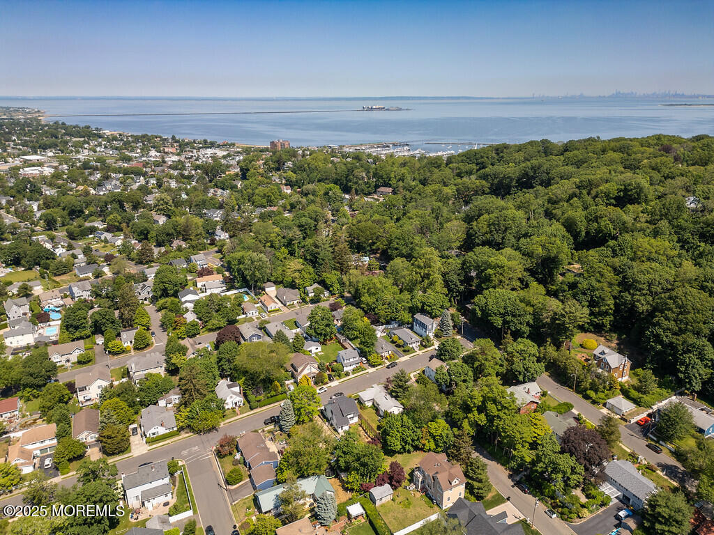 14 East Avenue