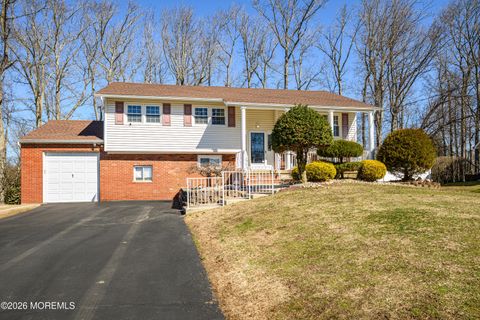 25 Tarrytown Road Manalapan NJ 07726