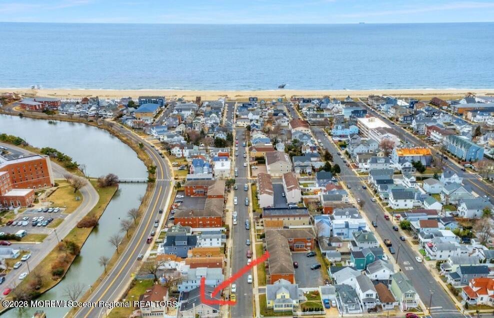 328 Newark Avenue lower