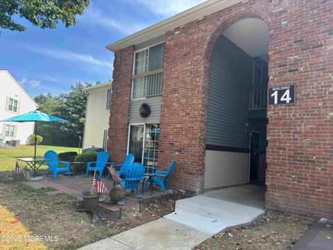 Photo of 14-3 Sacramento Court, Freehold, NJ 07728 (MLS # 22610667)