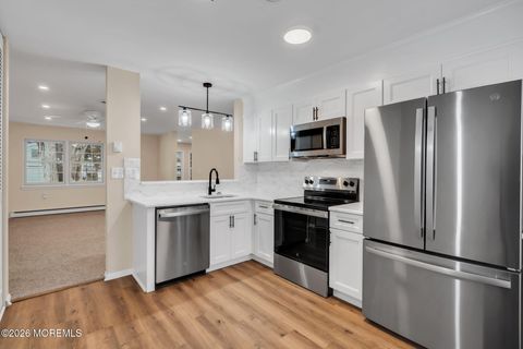 Condo For Sale - 51D Edinburgh Lane<br/> Manchester, NJ 08759