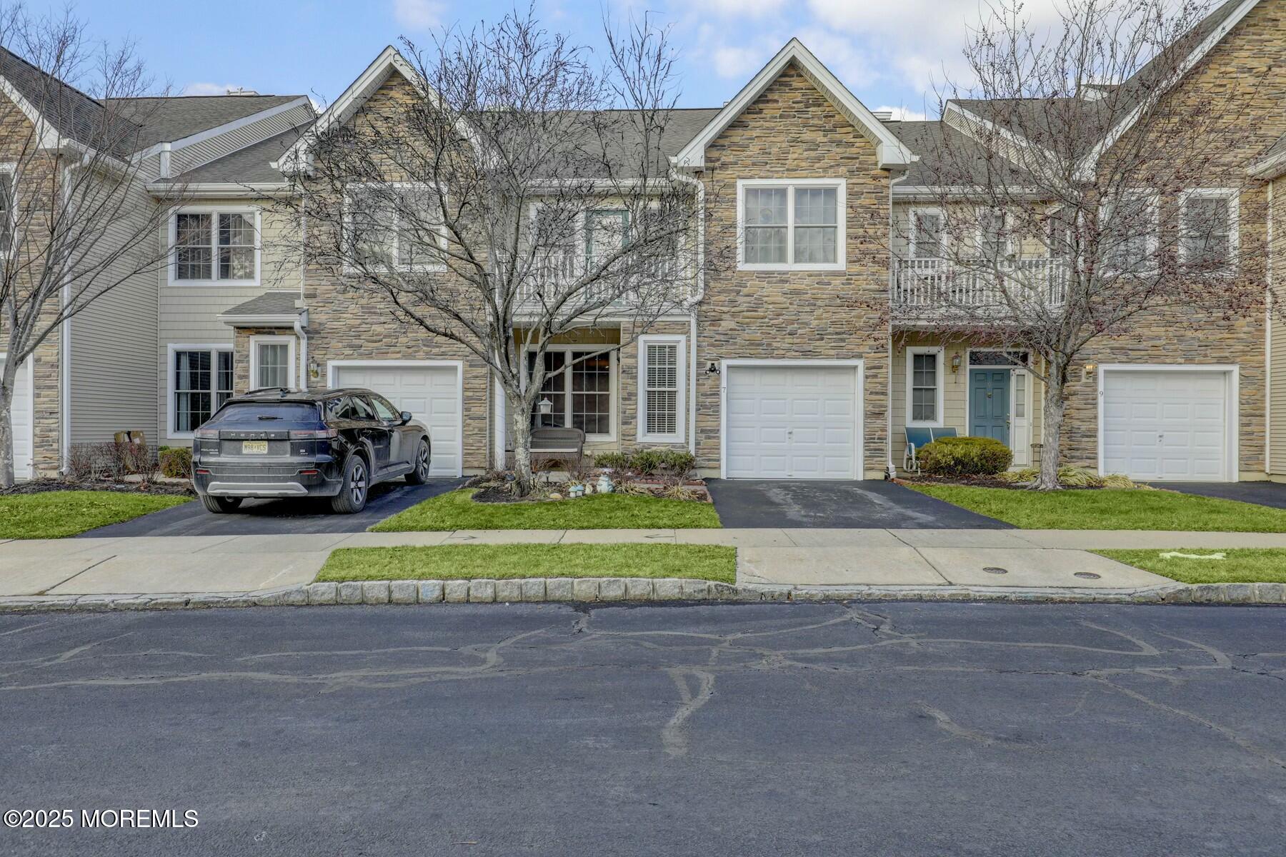 7 Osprey Drive, Old Bridge, New Jersey image 2