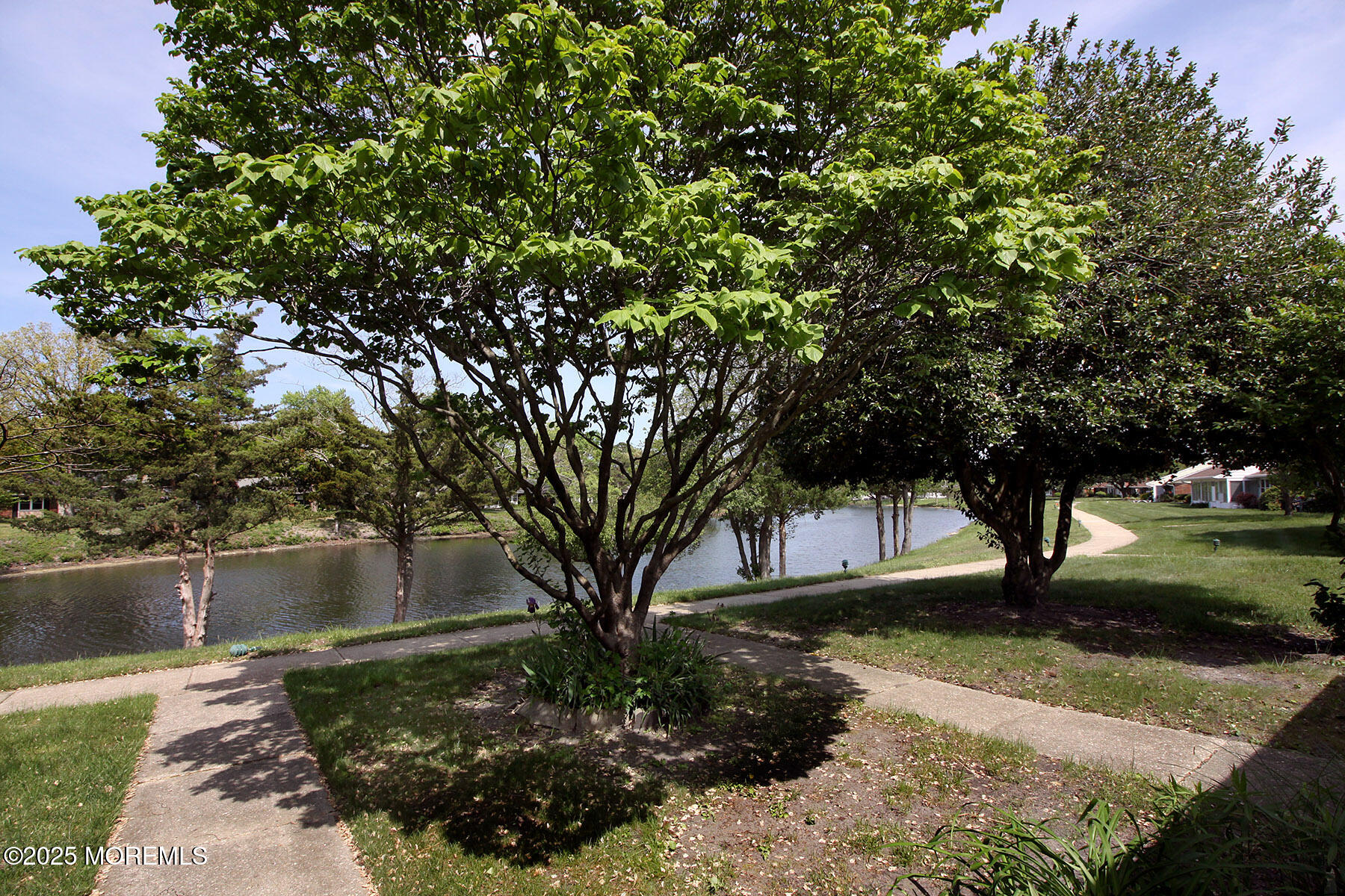 392 Picardy Court #B, Lakewood, New Jersey image 20