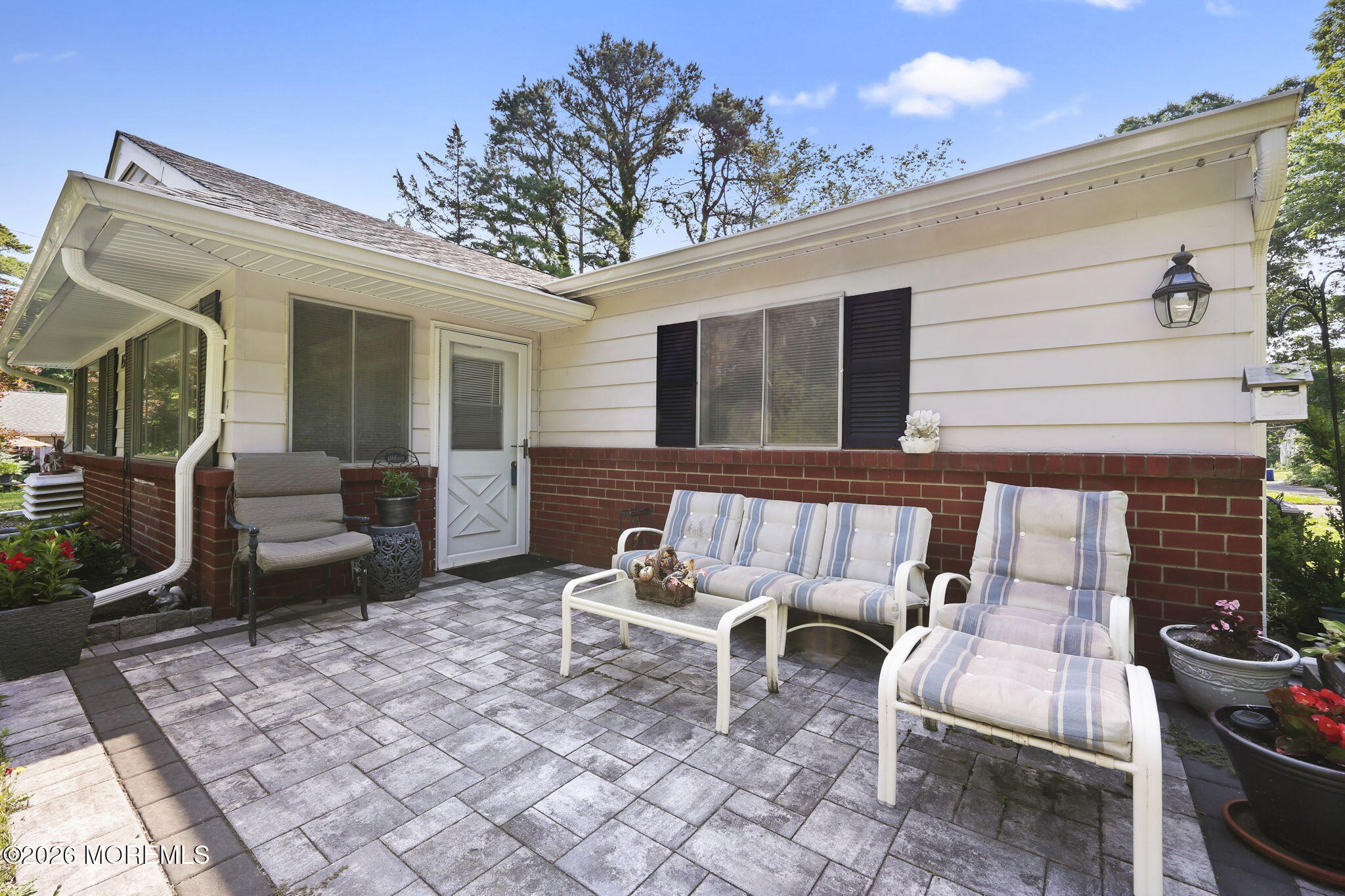 15 A Swan Street