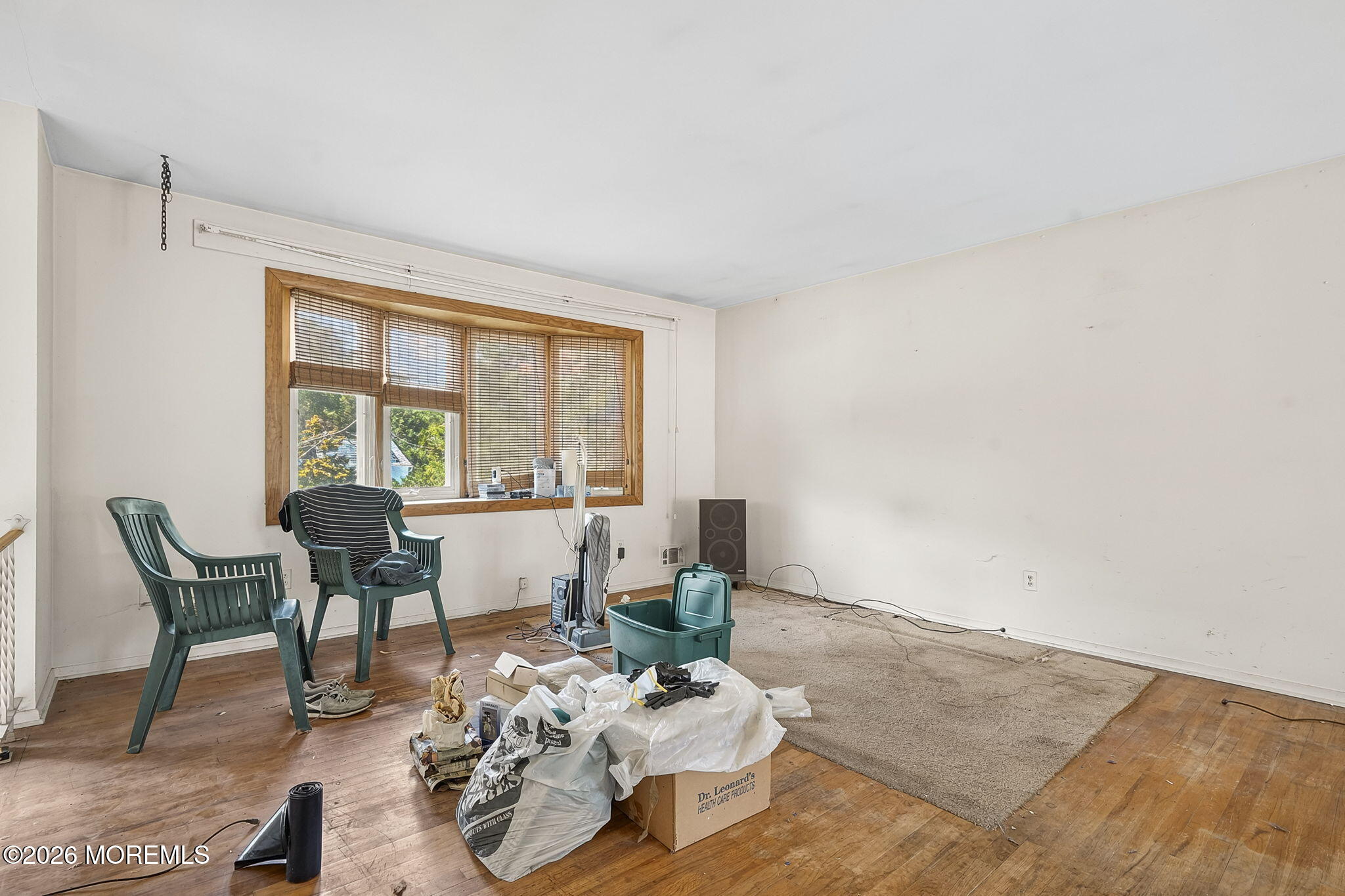 1211 Tuxedo Place