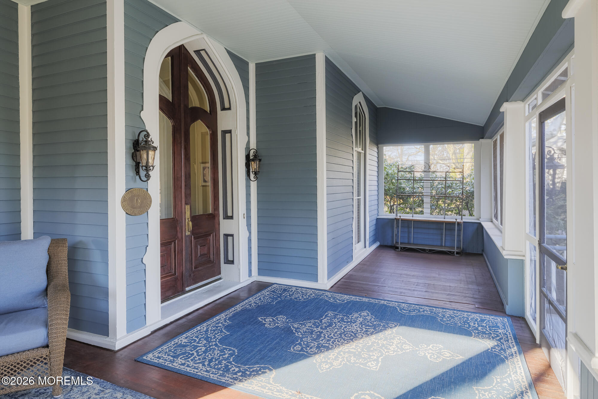 18 Brinckerhoff Avenue