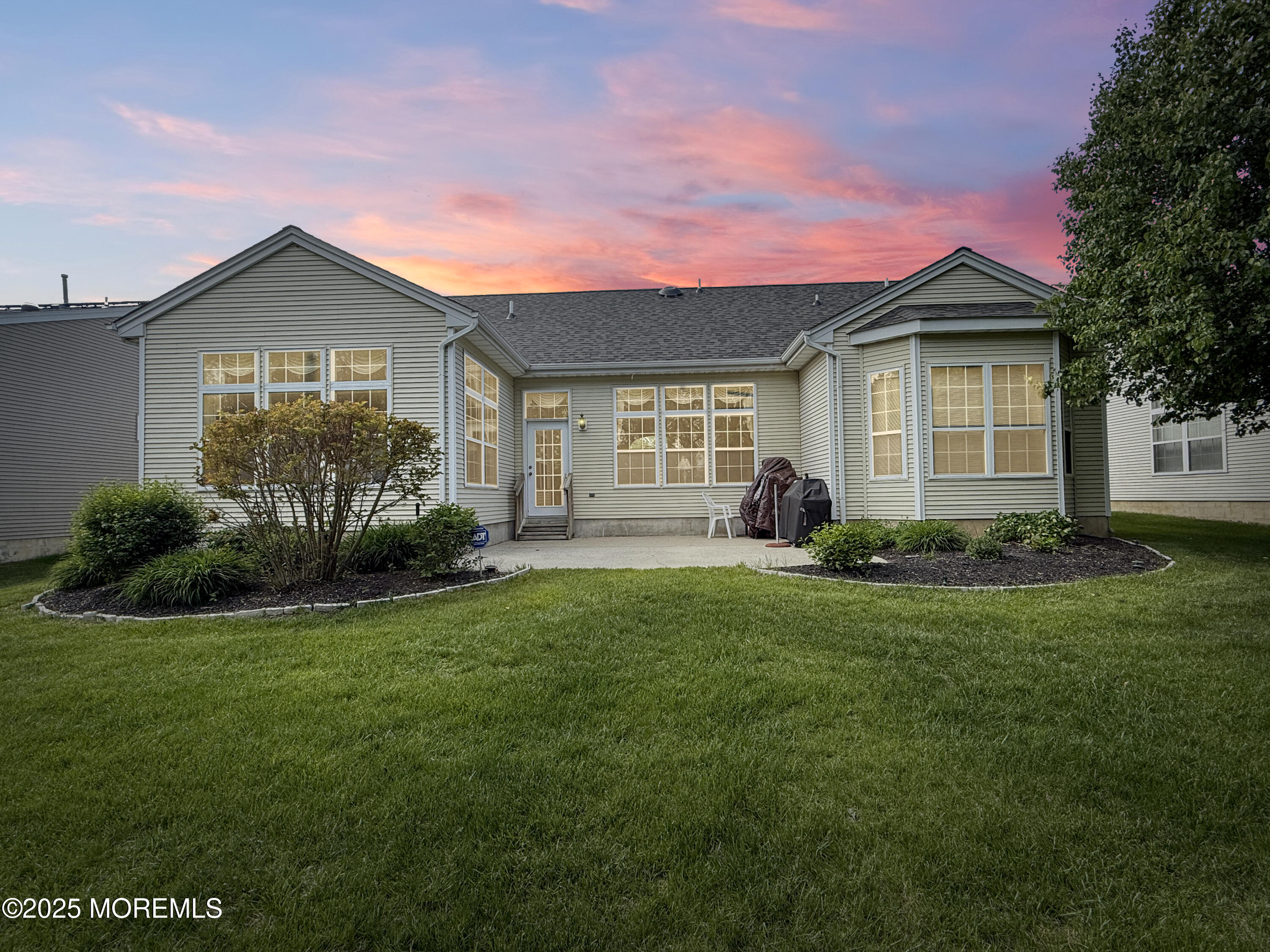 59 Barbary Lane, Columbus, New Jersey image 14