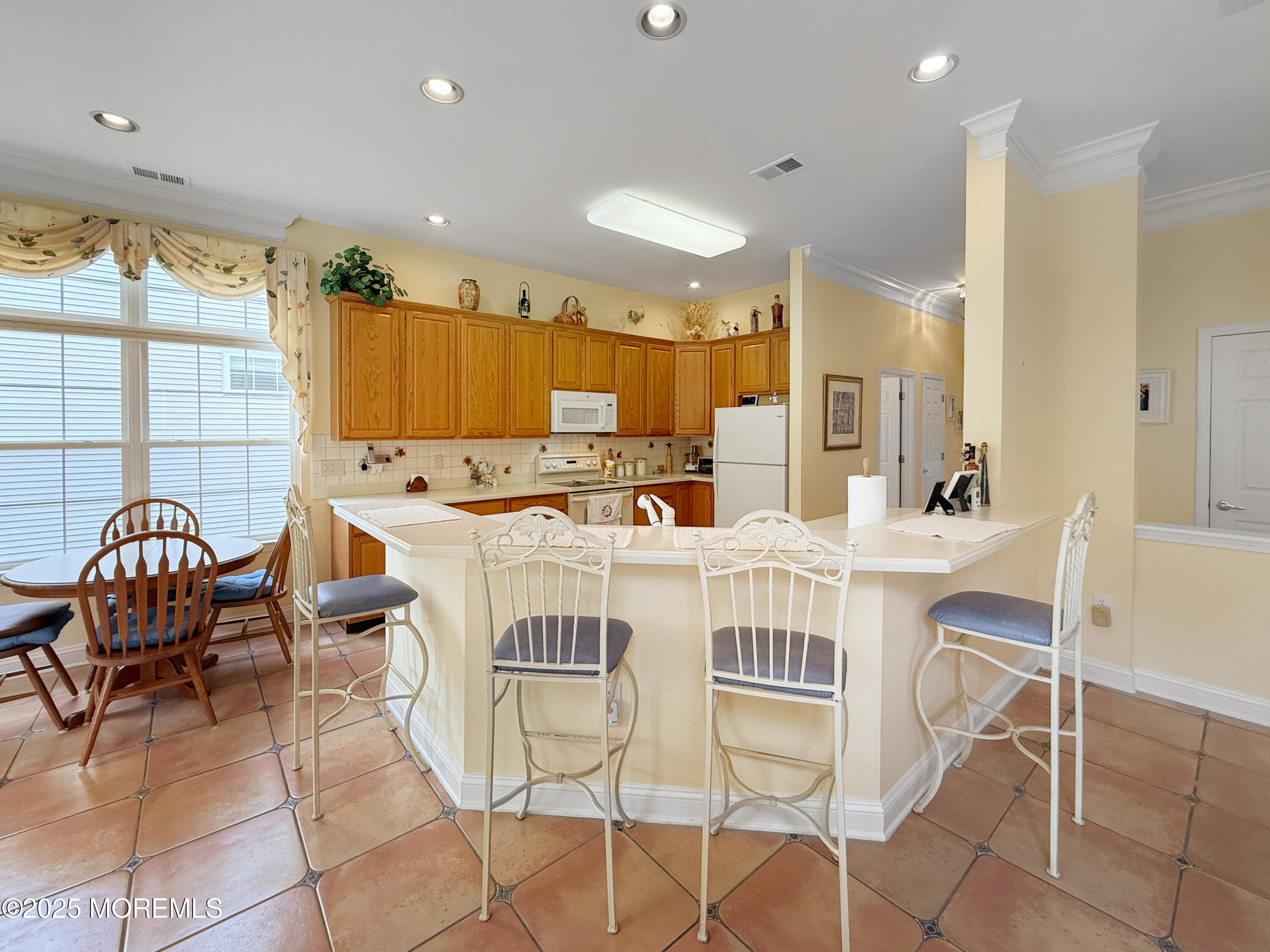 59 Barbary Lane, Columbus, New Jersey image 2