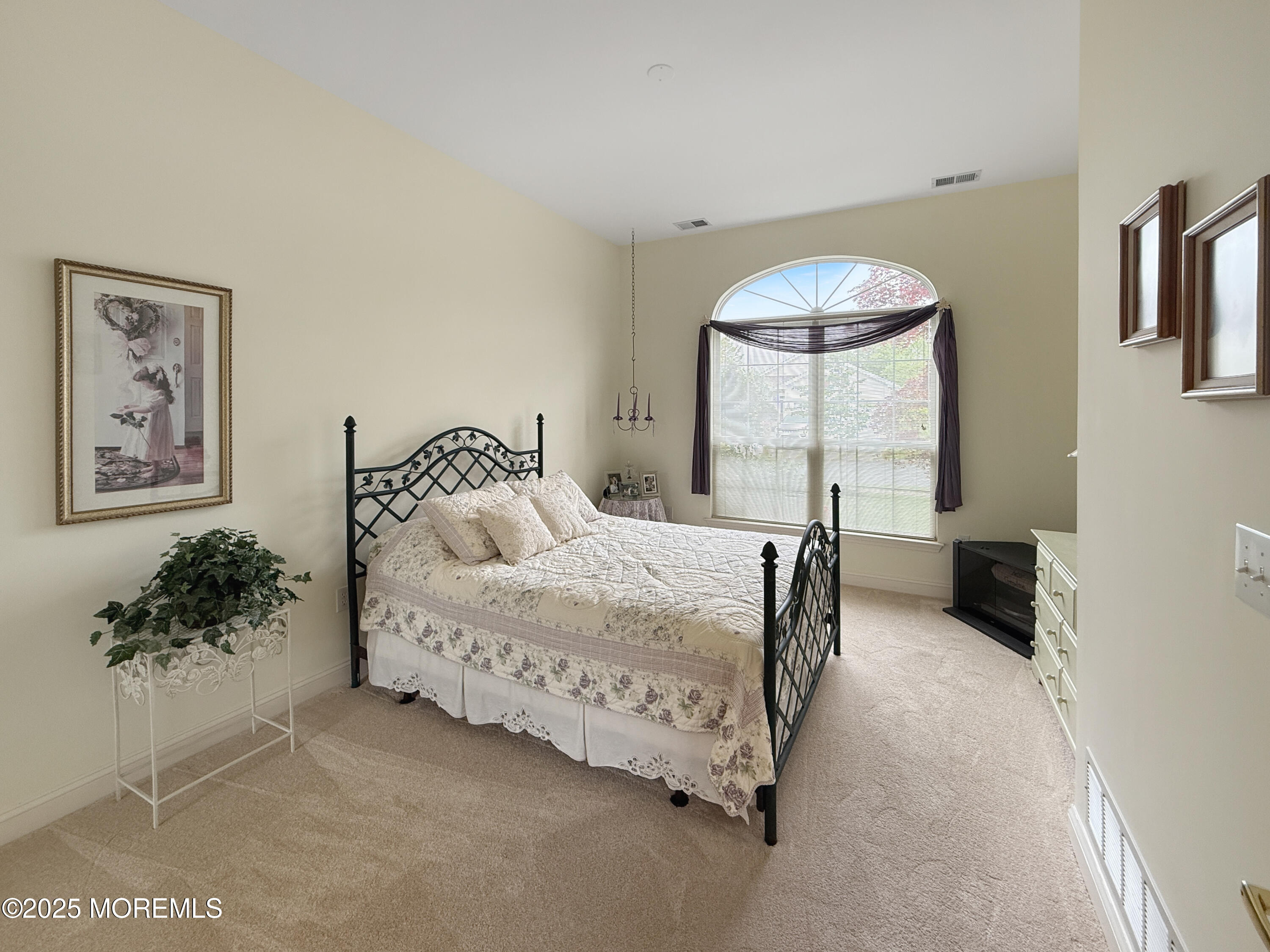 59 Barbary Lane, Columbus, New Jersey image 5